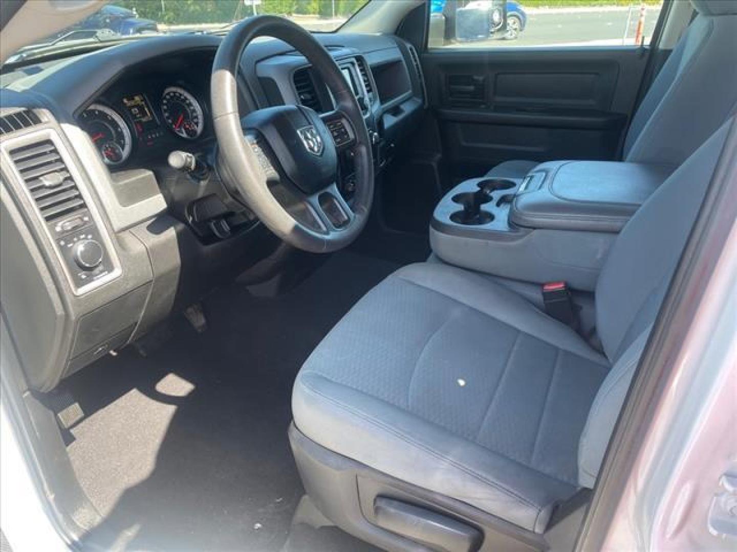 2019 Bright White Clear Coat RAM 1500 Classic Tradesman (1C6RR6FT1KS) with an 5.7L HEMI 5.7L V8 395hp 410ft. Sequential Multiport Fuel Injection engine, 8-Speed Shiftable Automatic transmission, located at 800 Riverside Ave, Roseville, CA, 95678, 916-773-4549 & Toll Free: 866-719-4393, 38.732265, -121.291039 - QUAD CAB TRADESMAN 5.7 HEMI V8 ONE OWNER CLEAN CARFAX - Photo#13