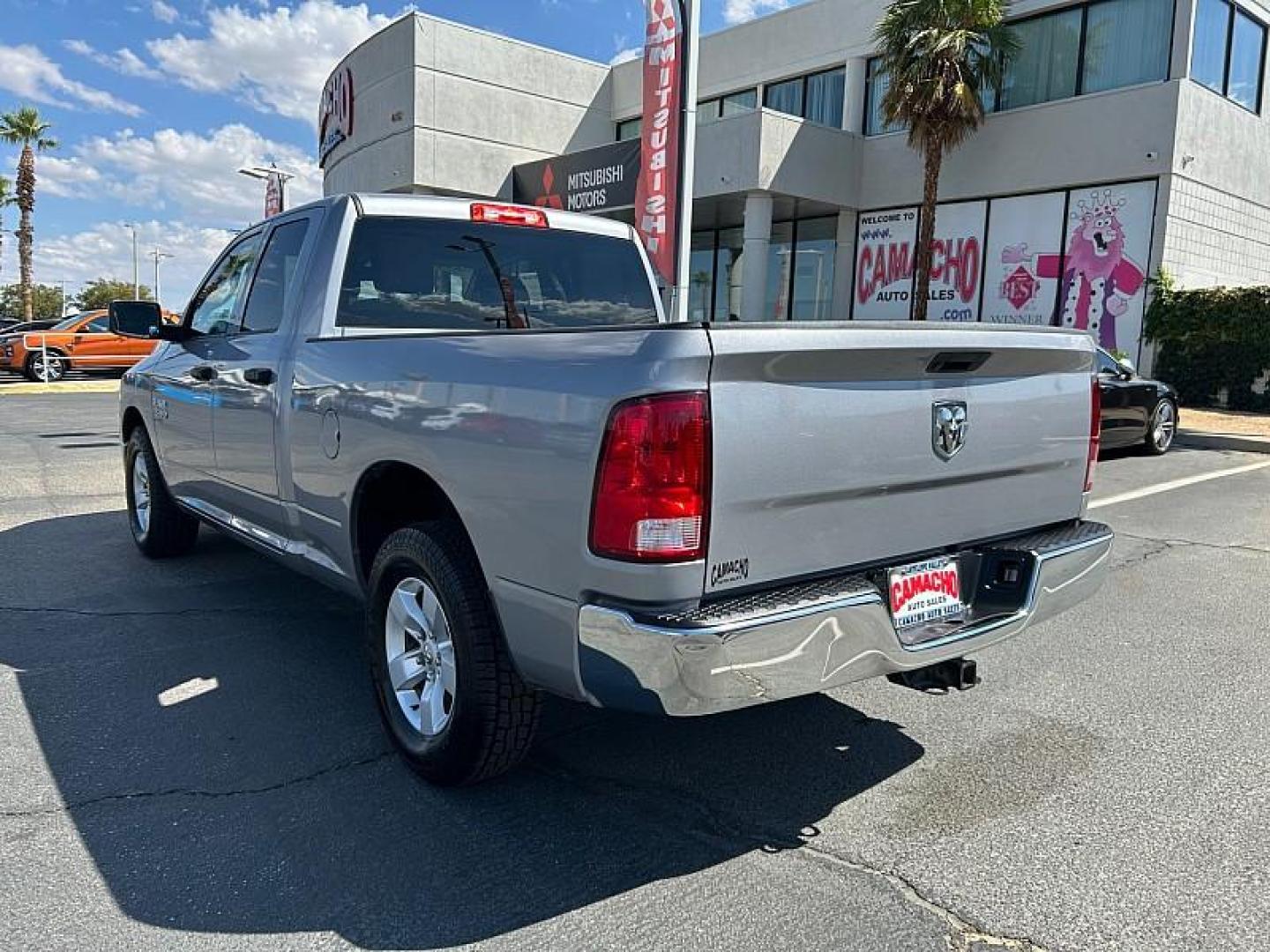 2019 SILVER Ram 1500 Classic 2WD (1C6RR6FG3KS) with an 6-Cyl 3.6 Liter engine, Automatic 8-Spd transmission, located at 412 Auto Vista Drive, Palmdale, 93551, (661) 945-0620, 34.592636, -118.136681 - Photo#5