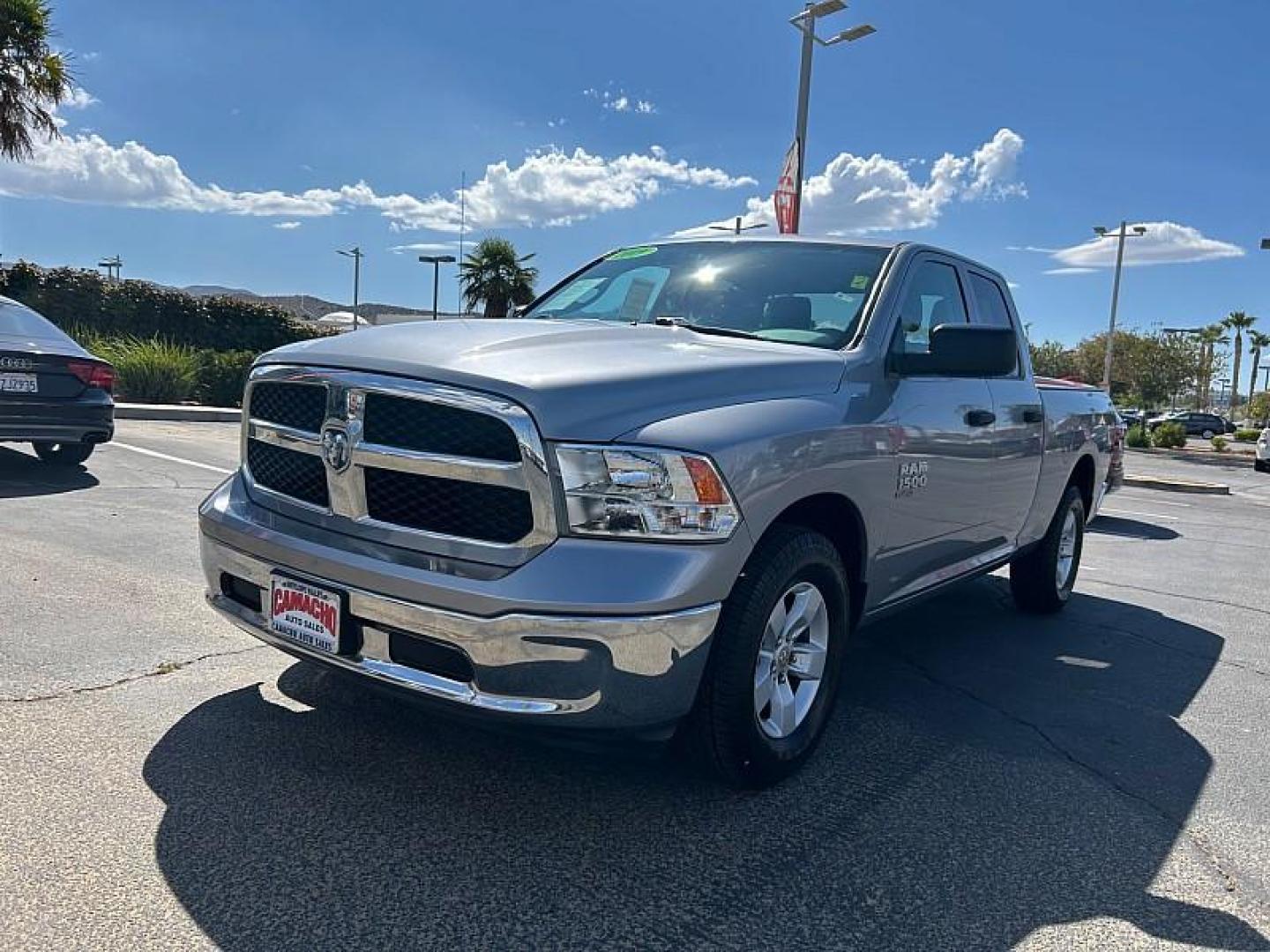2019 SILVER Ram 1500 Classic 2WD (1C6RR6FG3KS) with an 6-Cyl 3.6 Liter engine, Automatic 8-Spd transmission, located at 412 Auto Vista Drive, Palmdale, 93551, (661) 945-0620, 34.592636, -118.136681 - Photo#7