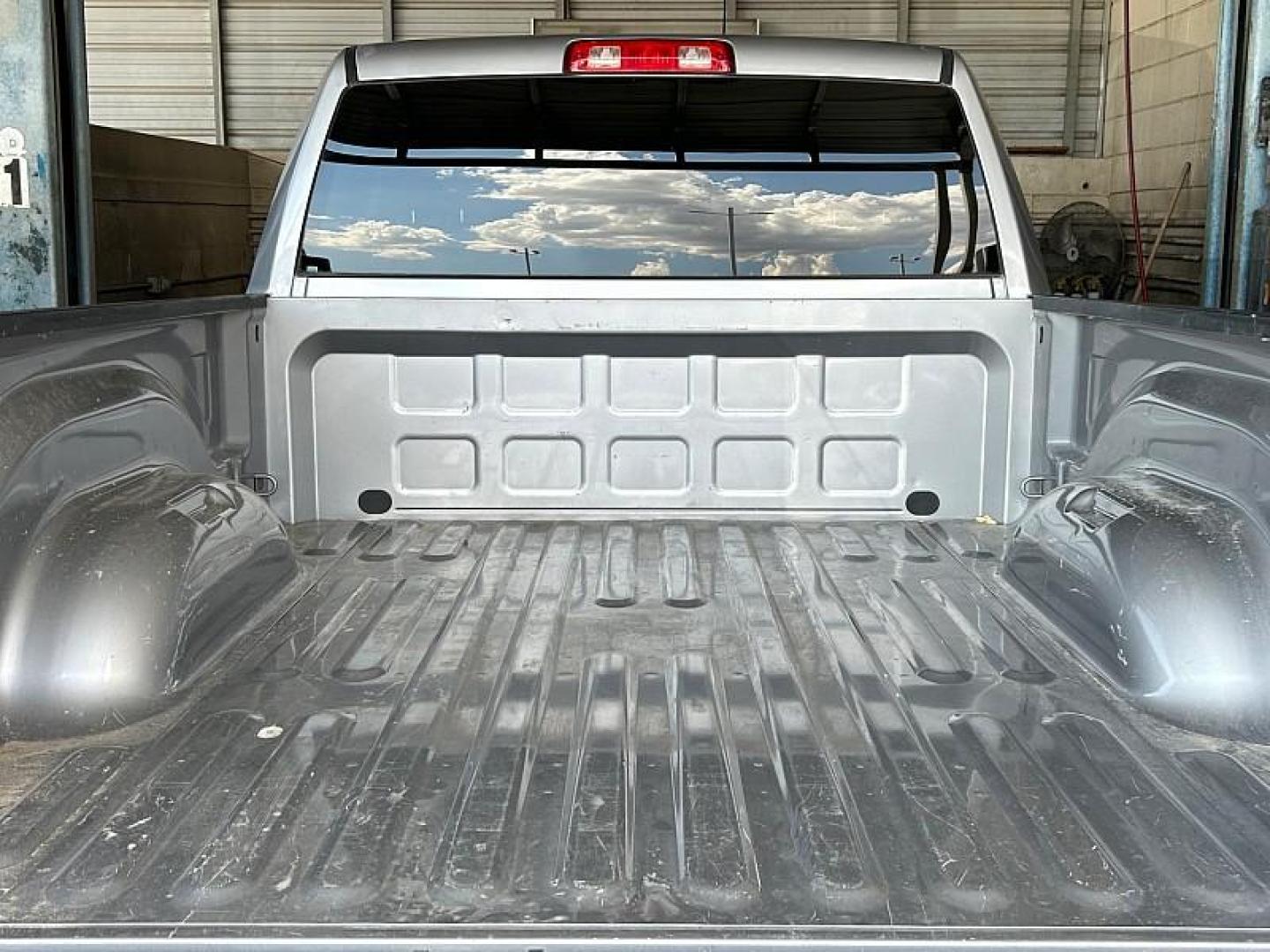 2019 SILVER Ram 1500 Classic 2WD (1C6RR6FG3KS) with an 6-Cyl 3.6 Liter engine, Automatic 8-Spd transmission, located at 412 Auto Vista Drive, Palmdale, 93551, (661) 945-0620, 34.592636, -118.136681 - Photo#23