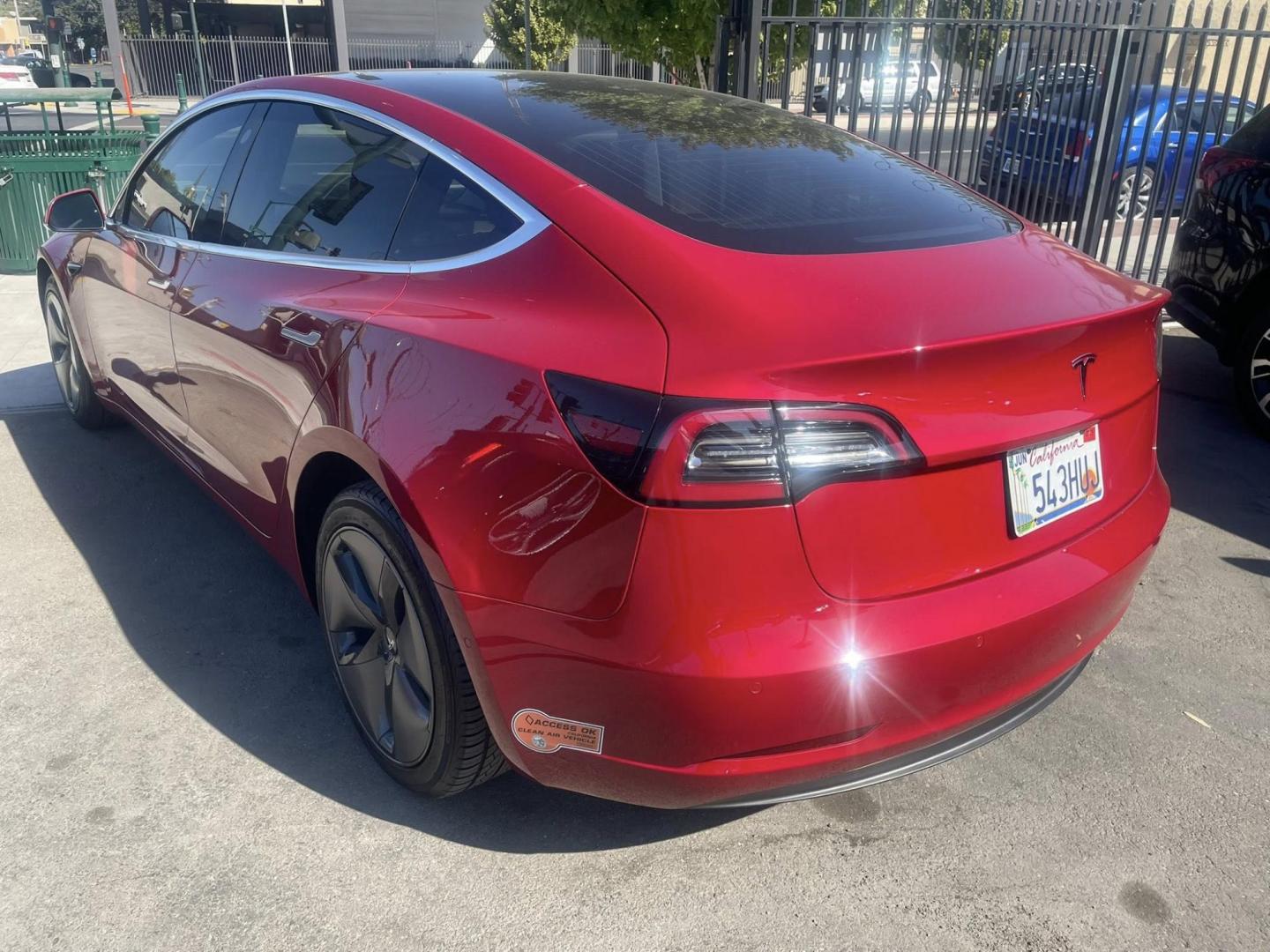 2019 Tesla Model 3 Base (5YJ3E1EA3KF) with an ELECTRIC engine, 1A transmission, located at 744 E Miner Ave, Stockton, CA, 95202, (209) 944-5770, 37.956863, -121.282082 - PLUS TAXES AND FEES NO CHARGER AVAILABLE - Photo#7