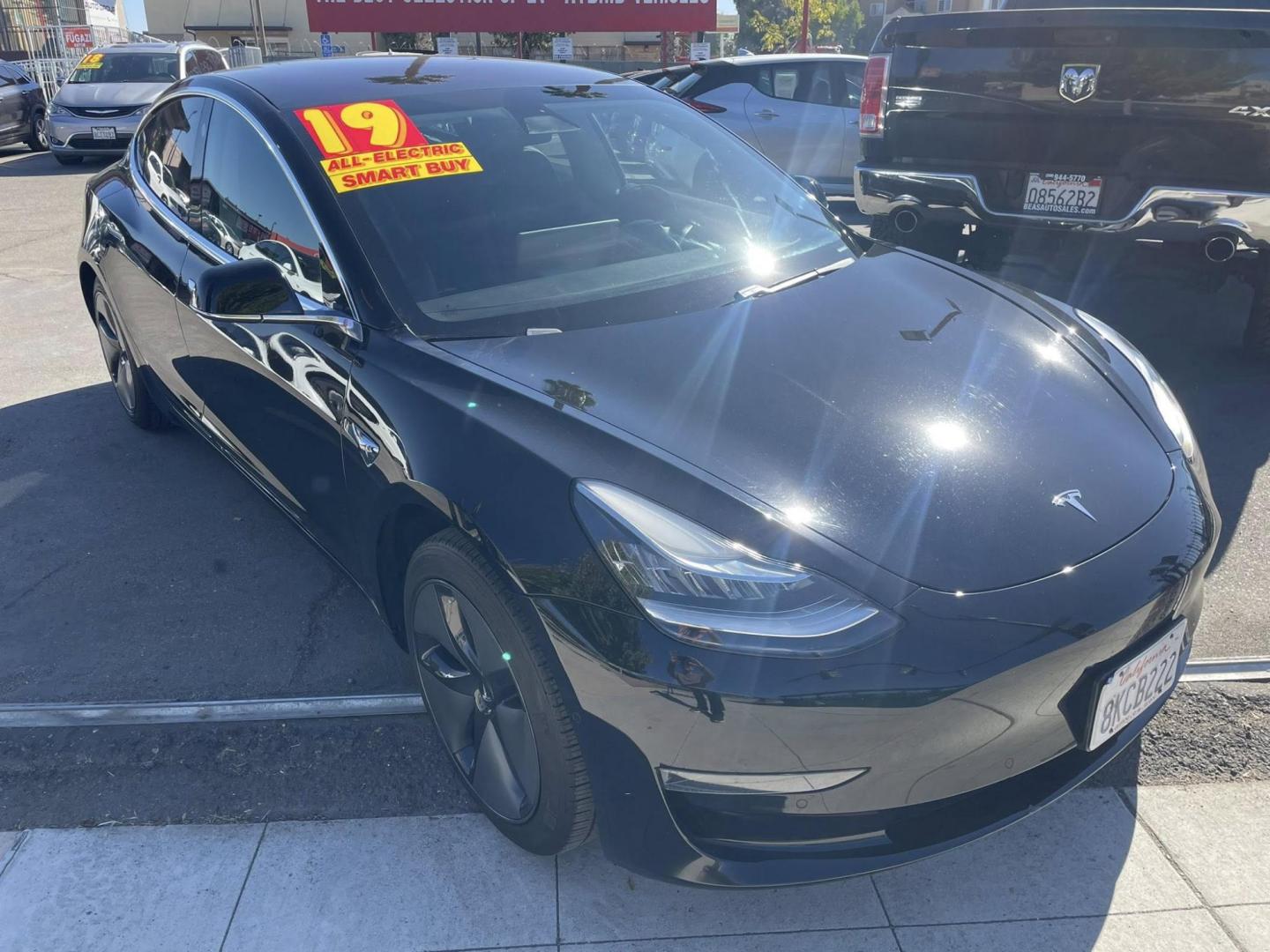 2019 Tesla Model 3 Base (5YJ3E1EA4KF) with an ELECTRIC engine, 1A transmission, located at 744 E Miner Ave, Stockton, CA, 95202, (209) 944-5770, 37.956863, -121.282082 - PLUS TAXES AND FEES NO CHARGER AVAILABLE - Photo#1