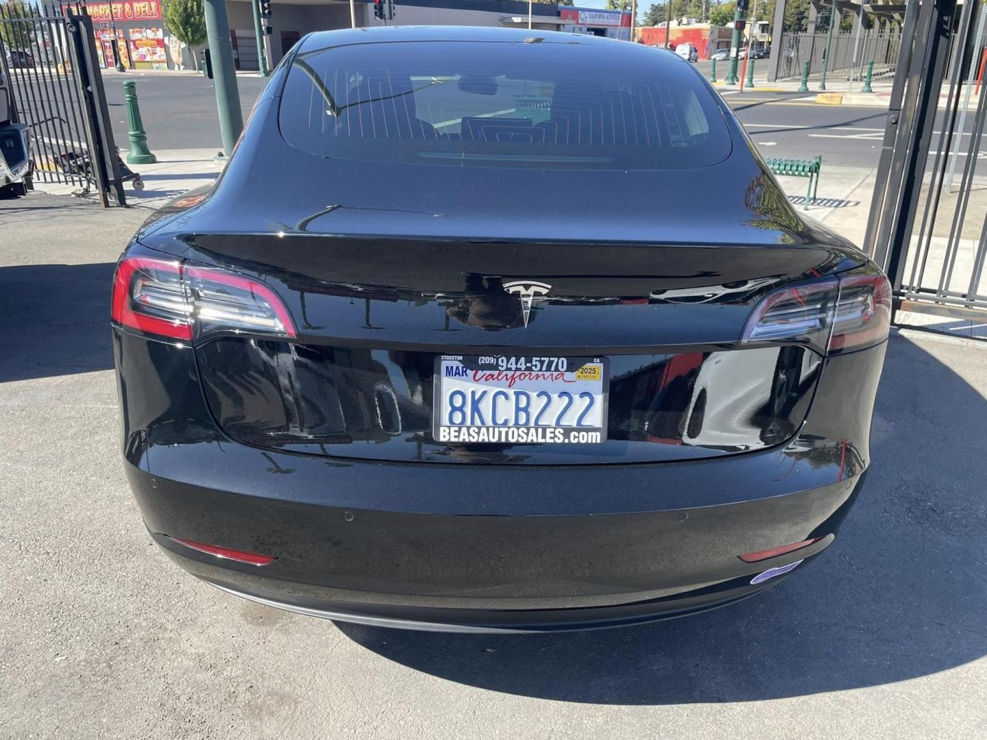 2019 Tesla Model 3 Base (5YJ3E1EA4KF) with an ELECTRIC engine, 1A transmission, located at 744 E Miner Ave, Stockton, CA, 95202, (209) 944-5770, 37.956863, -121.282082 - PLUS TAXES AND FEES NO CHARGER AVAILABLE - Photo#9