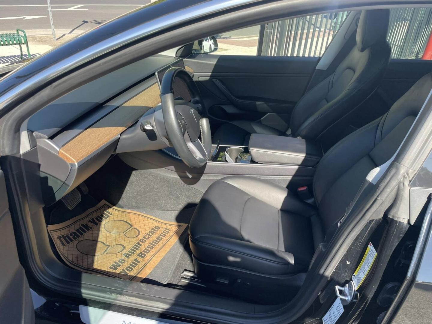 2019 Tesla Model 3 Base (5YJ3E1EA4KF) with an ELECTRIC engine, 1A transmission, located at 744 E Miner Ave, Stockton, CA, 95202, (209) 944-5770, 37.956863, -121.282082 - PLUS TAXES AND FEES NO CHARGER AVAILABLE - Photo#6