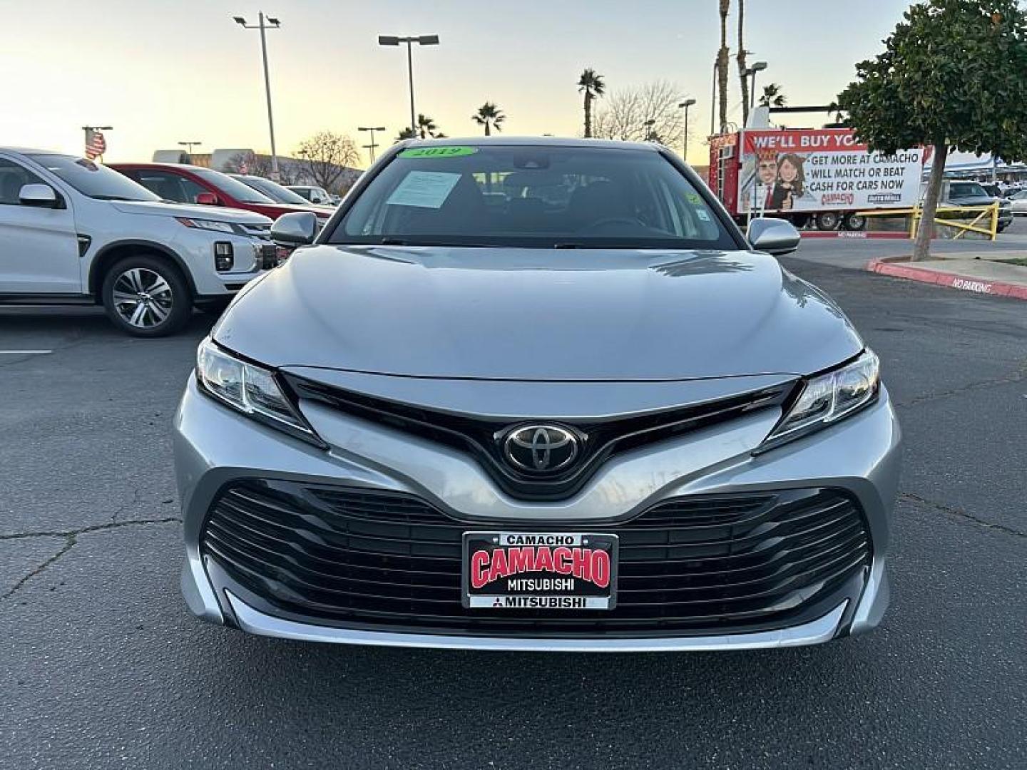 2019 SILVER Toyota Camry (4T1B11HKXKU) with an 4-Cyl 2.5 Liter engine, Automatic 8-Spd w/Sequential Shift transmission, located at 412 Auto Vista Drive, Palmdale, 93551, (661) 945-0620, 34.592636, -118.136681 - Photo#2