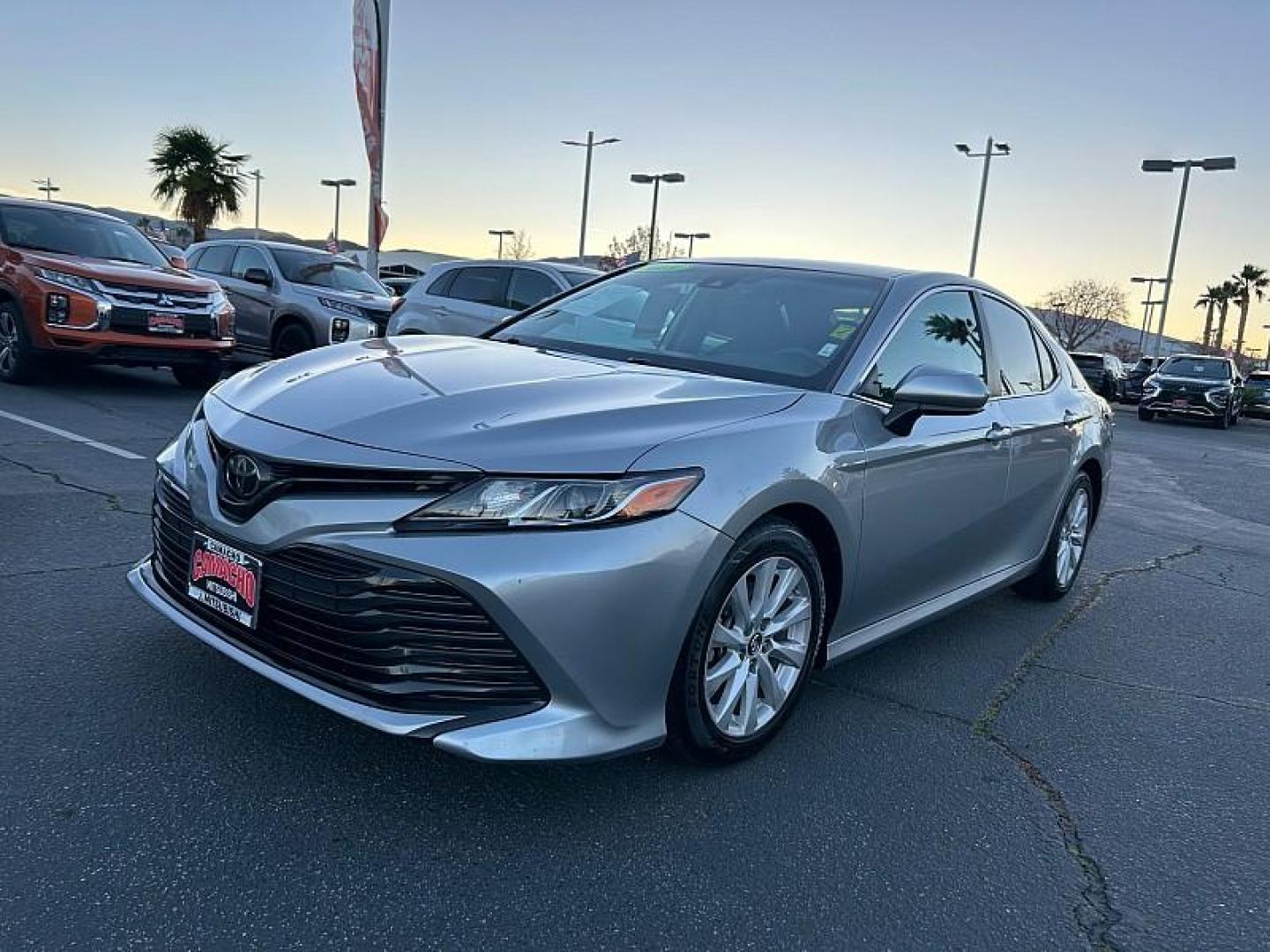 2019 SILVER Toyota Camry (4T1B11HKXKU) with an 4-Cyl 2.5 Liter engine, Automatic 8-Spd w/Sequential Shift transmission, located at 412 Auto Vista Drive, Palmdale, 93551, (661) 945-0620, 34.592636, -118.136681 - Photo#3