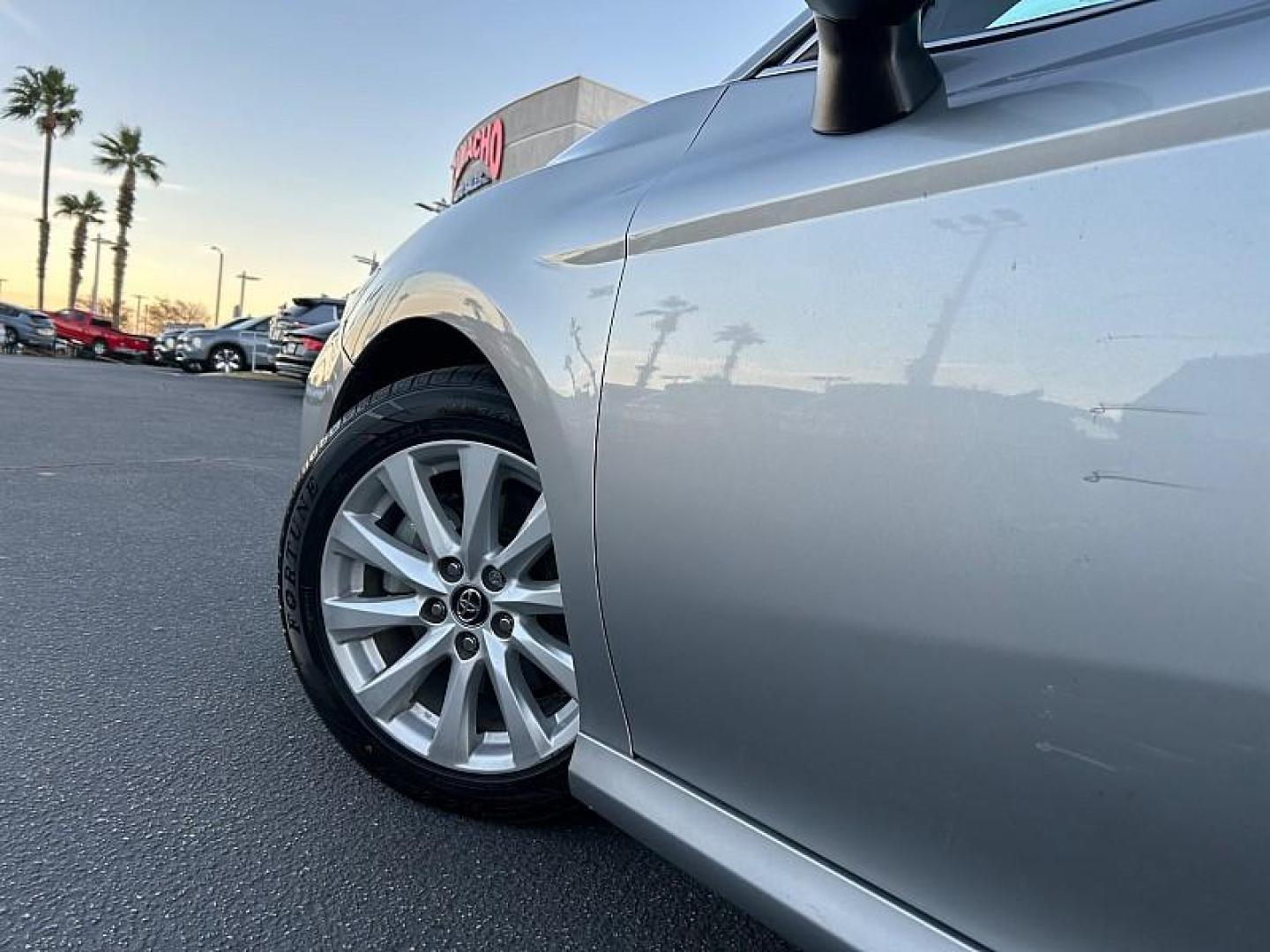 2019 SILVER Toyota Camry (4T1B11HKXKU) with an 4-Cyl 2.5 Liter engine, Automatic 8-Spd w/Sequential Shift transmission, located at 412 Auto Vista Drive, Palmdale, 93551, (661) 945-0620, 34.592636, -118.136681 - Photo#15