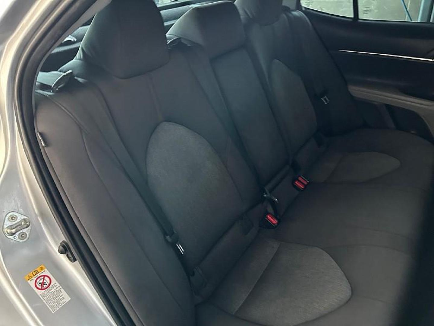 2019 SILVER Toyota Camry (4T1B11HKXKU) with an 4-Cyl 2.5 Liter engine, Automatic 8-Spd w/Sequential Shift transmission, located at 412 Auto Vista Drive, Palmdale, 93551, (661) 945-0620, 34.592636, -118.136681 - Photo#27