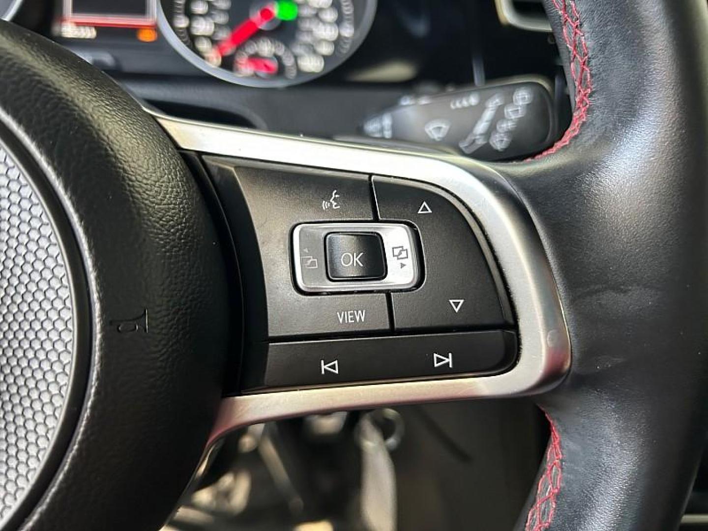 2019 WHITE Volkswagen GTI (3VW6T7AU0KM) with an 4-Cyl Turbo 2.0 Liter engine, Automatic 7-Spd DSG w/Tiptronic transmission, located at 412 Auto Vista Drive, Palmdale, 93551, (661) 945-0620, 34.592636, -118.136681 - Photo#25