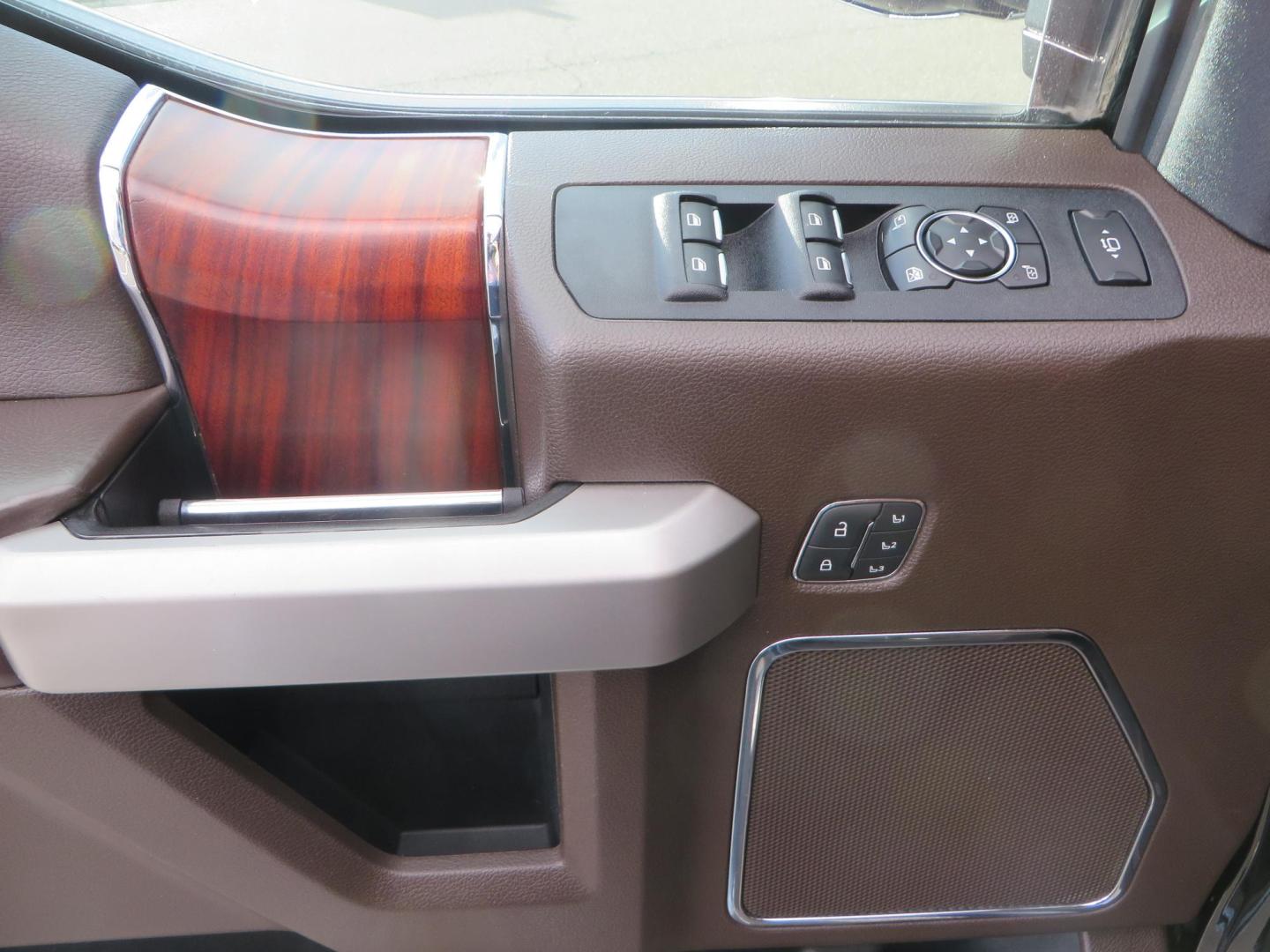 2020 BLACK /BROWN Ford F-350 SD King Ranch Crew Cab Long Bed 4WD (1FT8W3BT7LE) with an 6.7L V8 OHV 16V DIESEL engine, 6A transmission, located at 2630 Grass Valley Highway, Auburn, CA, 95603, (530) 508-5100, 38.937893, -121.095482 - Features a Decked Truck Bed storage system, Better Build toolbox, Bolt cable locks, Bug Defelector, and Weathertech side window deflectors.- Photo#24