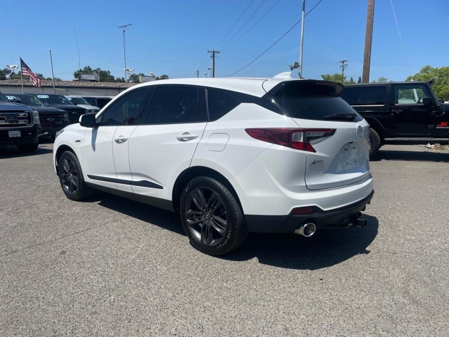 2020 Platinum White Pearl Acura RDX SH-AWD w/A-SPEC (5J8TC2H68LL) with an 2.0L 2.0L Turbo I4 272hp 280ft. lbs. Direct Injection engine, 10-Speed Shiftable Automatic transmission, located at 800 Riverside Ave, Roseville, CA, 95678, 916-773-4549 & Toll Free: 866-719-4393, 38.732265, -121.291039 - AWD CLEAN CARFAX - Photo#2