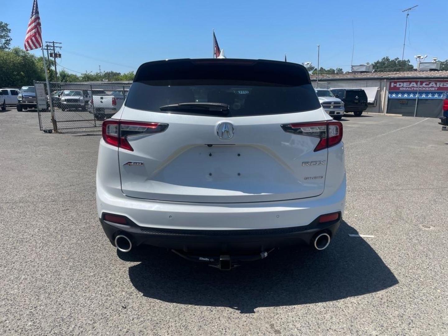 2020 Platinum White Pearl Acura RDX SH-AWD w/A-SPEC (5J8TC2H68LL) with an 2.0L 2.0L Turbo I4 272hp 280ft. lbs. Direct Injection engine, 10-Speed Shiftable Automatic transmission, located at 800 Riverside Ave, Roseville, CA, 95678, 916-773-4549 & Toll Free: 866-719-4393, 38.732265, -121.291039 - AWD CLEAN CARFAX - Photo#8