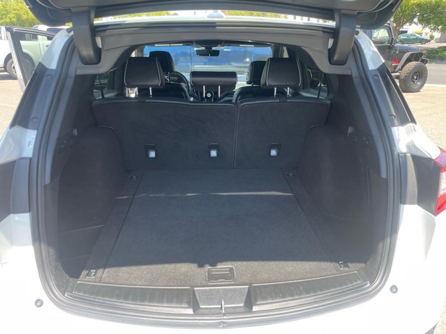 2020 Platinum White Pearl Acura RDX SH-AWD w/A-SPEC (5J8TC2H68LL) with an 2.0L 2.0L Turbo I4 272hp 280ft. lbs. Direct Injection engine, 10-Speed Shiftable Automatic transmission, located at 800 Riverside Ave, Roseville, CA, 95678, 916-773-4549 & Toll Free: 866-719-4393, 38.732265, -121.291039 - AWD CLEAN CARFAX - Photo#9