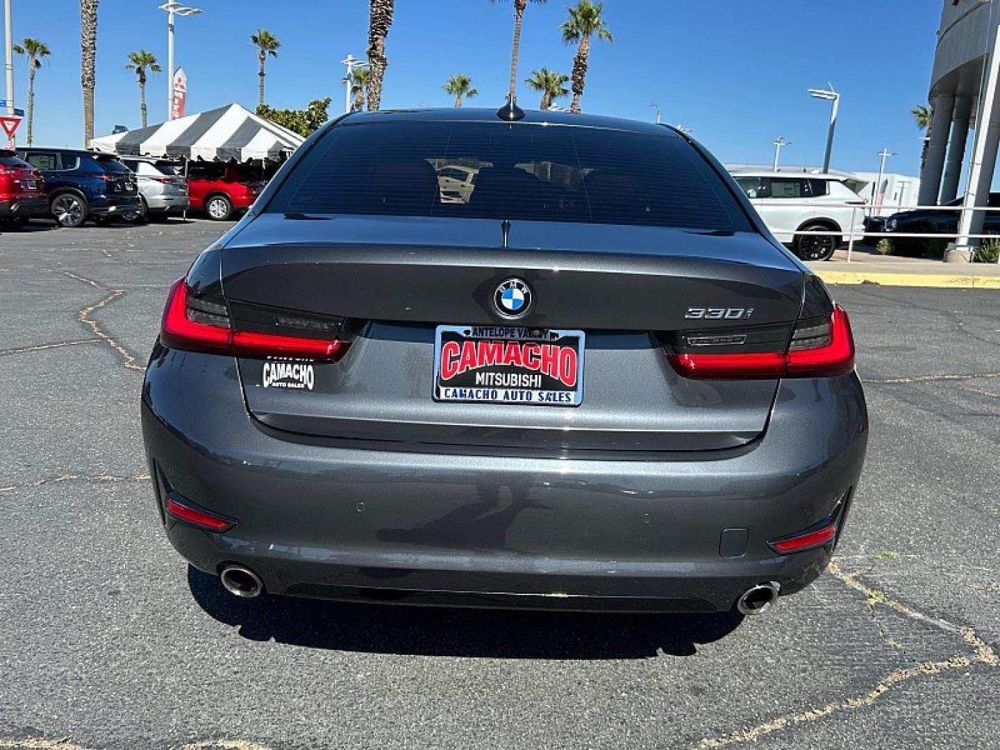 2020 GRAY BMW 3 Series (WBA5R1C04LF) with an 4-Cyl Turbo 2.0 Liter engine, Automatic 8-Spd Sport w/Sport transmission, located at 412 Auto Vista Drive, Palmdale, 93551, (661) 945-0620, 34.592636, -118.136681 - Photo#5