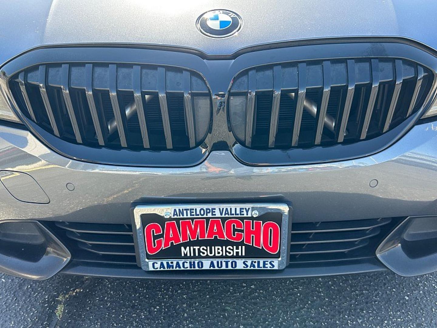 2020 GRAY BMW 3 Series (WBA5R1C04LF) with an 4-Cyl Turbo 2.0 Liter engine, Automatic 8-Spd Sport w/Sport transmission, located at 412 Auto Vista Drive, Palmdale, 93551, (661) 945-0620, 34.592636, -118.136681 - Photo#8