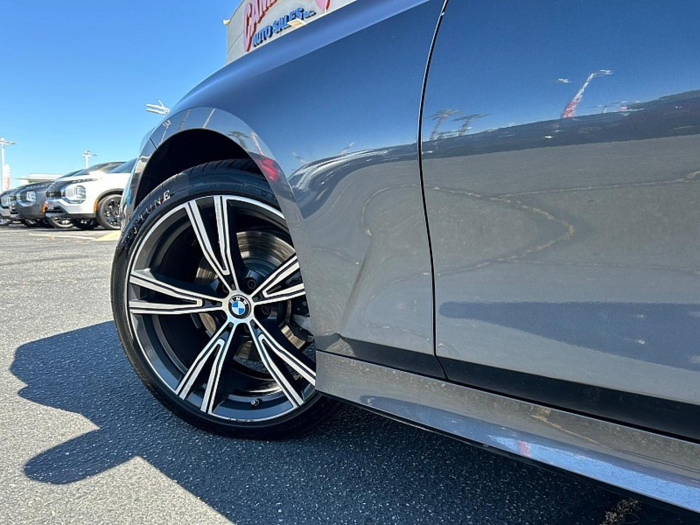 2020 GRAY BMW 3 Series (WBA5R1C04LF) with an 4-Cyl Turbo 2.0 Liter engine, Automatic 8-Spd Sport w/Sport transmission, located at 412 Auto Vista Drive, Palmdale, 93551, (661) 945-0620, 34.592636, -118.136681 - Photo#10