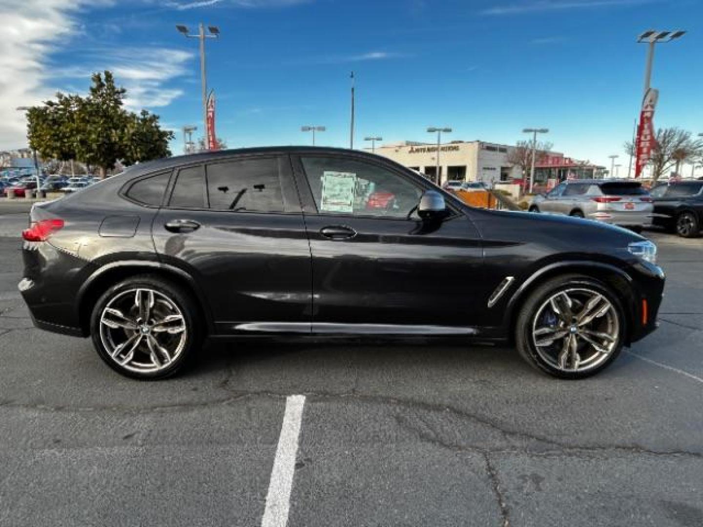2020 GRAY BMW X4 (5UX2V5C07L9) with an 6-Cyl Twin Turbo 3.0 Liter engine, Automatic 8-Spd w/Sport and Manual Modes transmission, located at 412 Auto Vista Drive, Palmdale, 93551, (661) 945-0620, 34.592636, -118.136681 - Photo#9