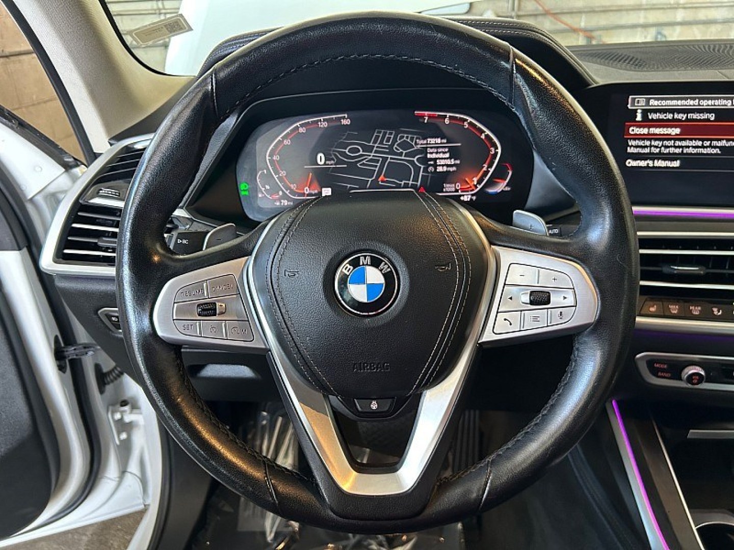 2020 White BMW X7 (5UXCW2C05L9) with an V6 Turbo 3.0 Liter engine, Automatic 8-Spd Steptronic w/Sport transmission, located at 412 Auto Vista Drive, Palmdale, 93551, (661) 945-0620, 34.592636, -118.136681- Photo#18