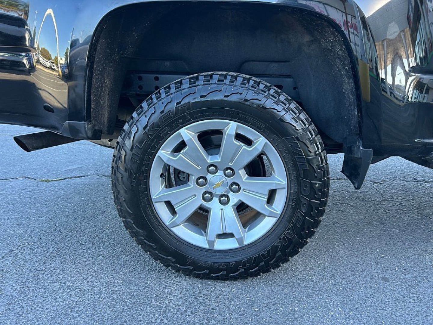 2020 BLACK /black Chevrolet Colorado 2WD (1GCGSCEN1L1) with an V6 VVT 3.6 Liter engine, Automatic transmission, located at 412 Auto Vista Drive, Palmdale, 93551, (661) 945-0620, 34.592636, -118.136681 - Get the versatility and power you need with this 2020 Chevrolet Colorado LT Crew Cab!Powered by a 3.6L V6 engine producing 308 horsepower and paired with an 8-speed automatic transmission, this Colorado delivers responsive performance for daily driving and weekend hauling. Enjoy a comfortable cabin- Photo#11