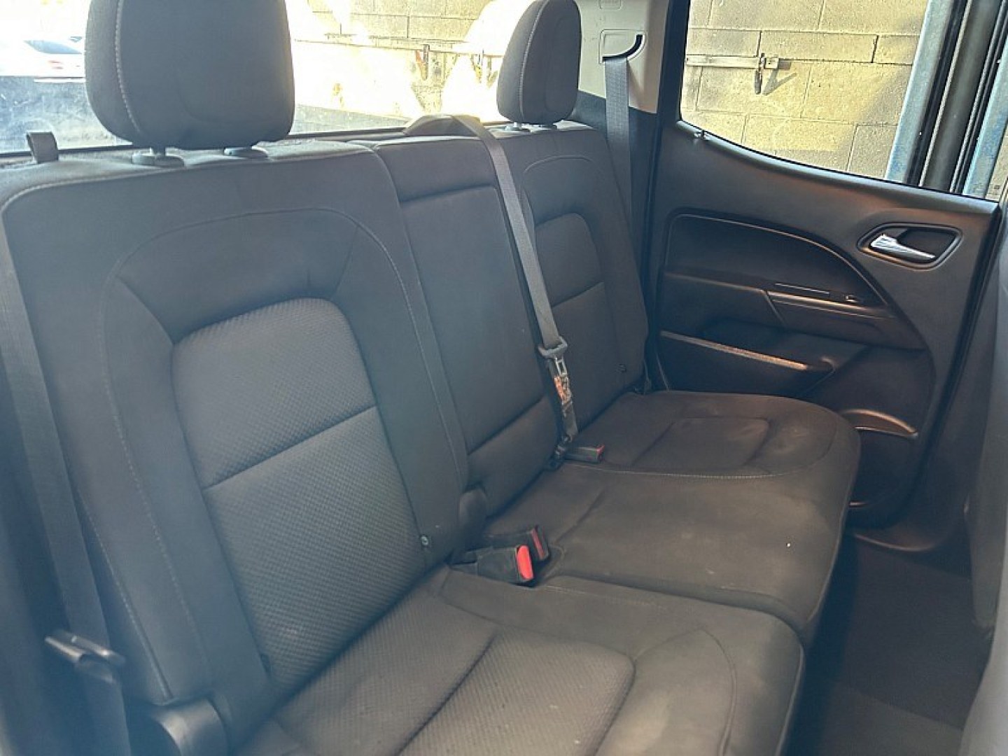 2020 BLACK /black Chevrolet Colorado 2WD (1GCGSCEN1L1) with an V6 VVT 3.6 Liter engine, Automatic transmission, located at 412 Auto Vista Drive, Palmdale, 93551, (661) 945-0620, 34.592636, -118.136681 - Get the versatility and power you need with this 2020 Chevrolet Colorado LT Crew Cab!Powered by a 3.6L V6 engine producing 308 horsepower and paired with an 8-speed automatic transmission, this Colorado delivers responsive performance for daily driving and weekend hauling. Enjoy a comfortable cabin- Photo#25