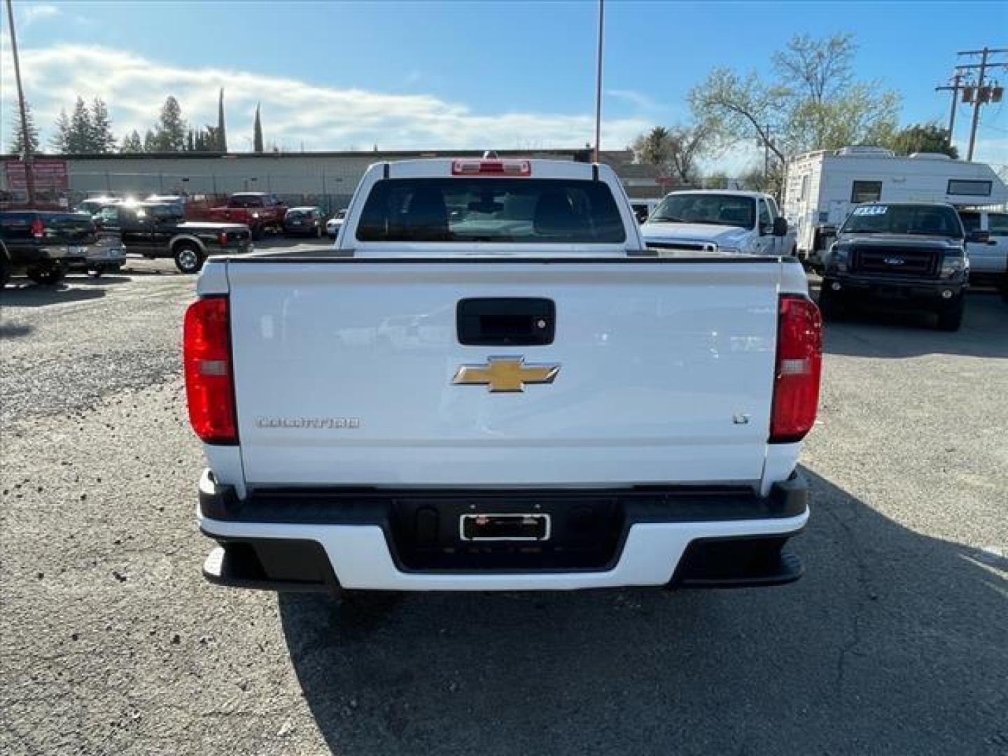 2020 Summit White Chevrolet Colorado LT (1GCHTCEA3L1) with an 2.5L 2.5L I4 200hp 191ft. lbs. Direct Injection engine, 6-Speed Shiftable Automatic transmission, located at 800 Riverside Ave, Roseville, CA, 95678, 916-773-4549 & Toll Free: 866-719-4393, 38.732265, -121.291039 - 4X4 EXTENDED CAB LT ONE OWNER - Photo#8