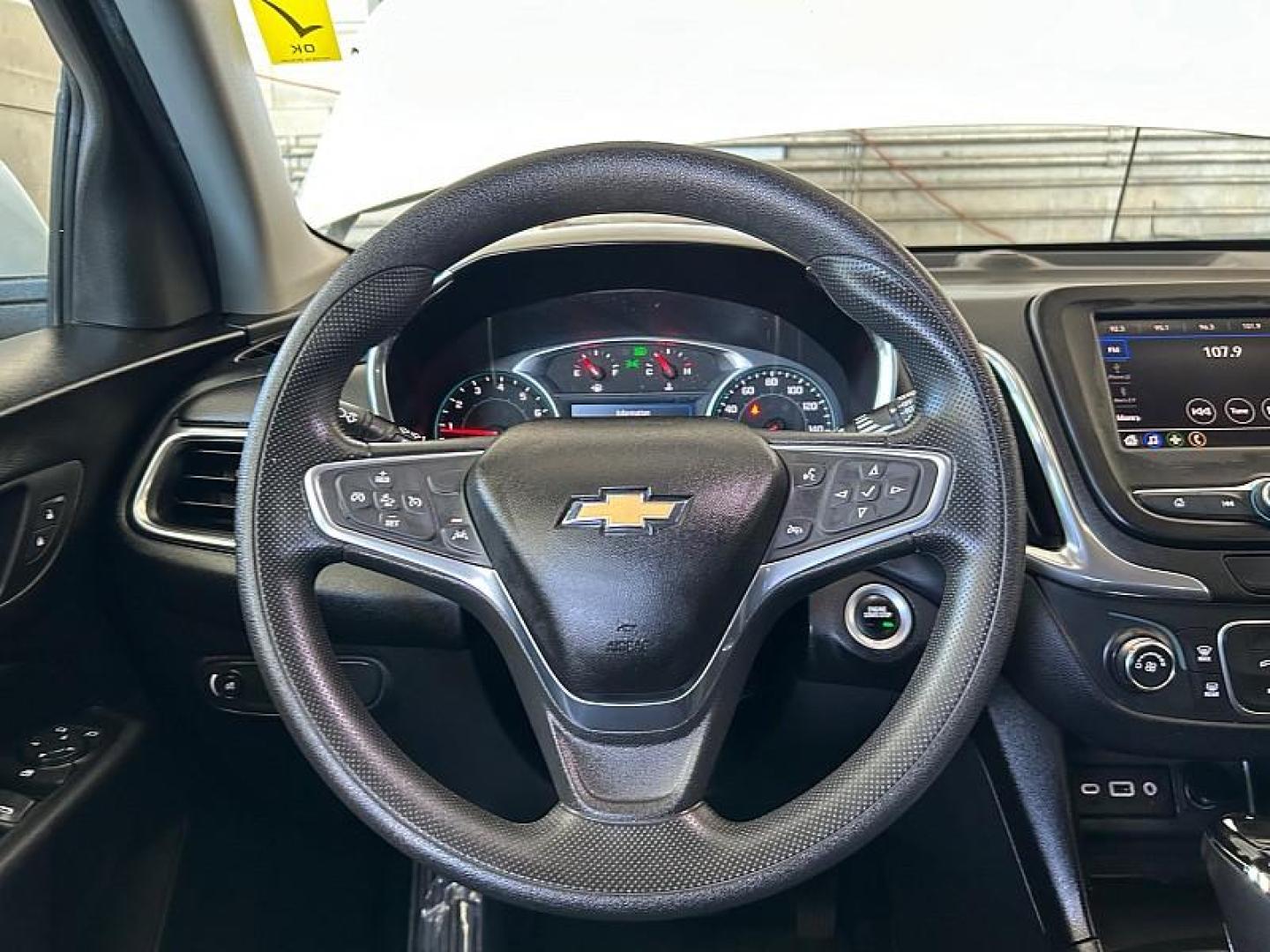 2020 WHITE Chevrolet Equinox (3GNAXUEV1LS) with an 4-Cyl 1.5 Liter engine, Automatic transmission, located at 412 Auto Vista Drive, Palmdale, 93551, (661) 945-0620, 34.592636, -118.136681 - Photo#17