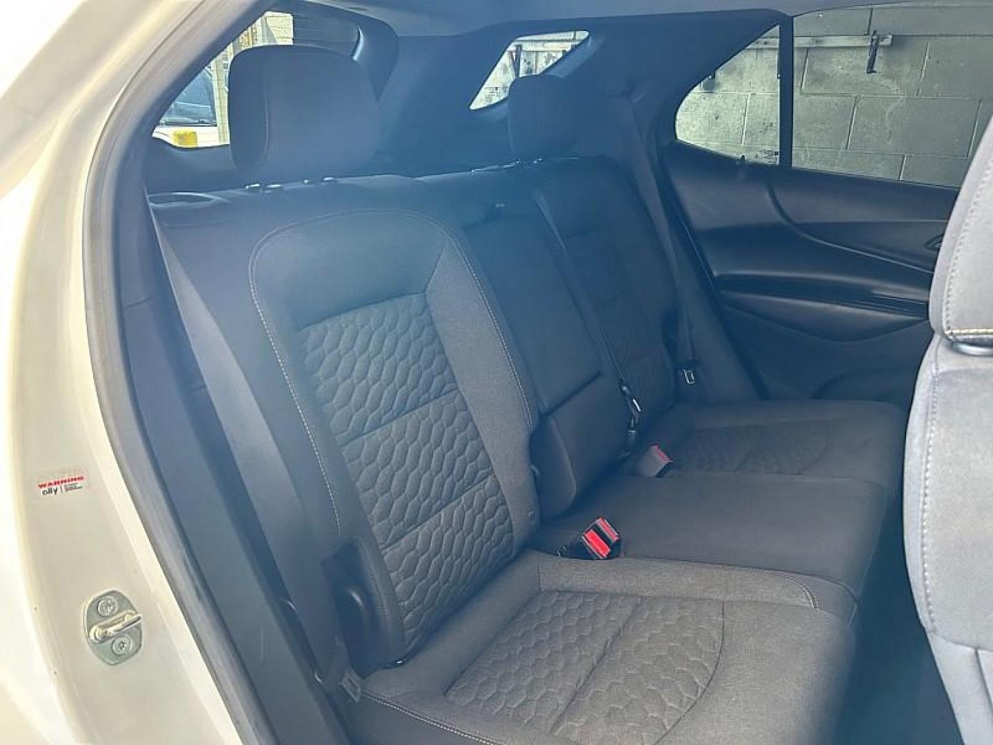 2020 WHITE Chevrolet Equinox (3GNAXUEV1LS) with an 4-Cyl 1.5 Liter engine, Automatic transmission, located at 412 Auto Vista Drive, Palmdale, 93551, (661) 945-0620, 34.592636, -118.136681 - Photo#26
