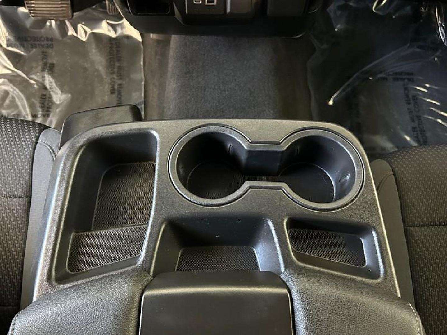 2020 WHITE Chevrolet Silverado 1500 2WD (1GCPWBEK3LZ) with an 4-Cyl 2.7 Liter engine, Automatic 6-Spd HD w/Overdrive transmission, located at 412 Auto Vista Drive, Palmdale, 93551, (661) 945-0620, 34.592636, -118.136681 - Photo#45