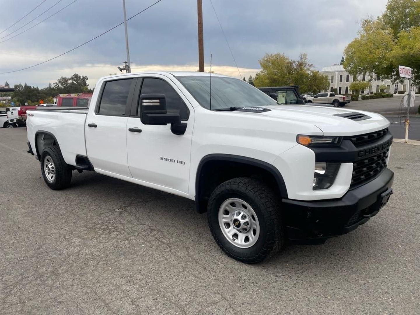 2020 Summit White Chevrolet Silverado 3500HD Work Truck (1GC4YSEY5LF) with an 6.6L Duramax 6.6L Biodiesel Turbo V8 445hp 910ft. lbs. Common Rail Direct Injection engine, 6-Speed Shiftable Automatic transmission, located at 800 Riverside Ave, Roseville, CA, 95678, 916-773-4549 & Toll Free: 866-719-4393, 38.732265, -121.291039 - DURAMAX DIESEL CREW CAB 4X4 ALLISON TRANSMISSION SERVICE RECORDS ONE OWNER - Photo#1