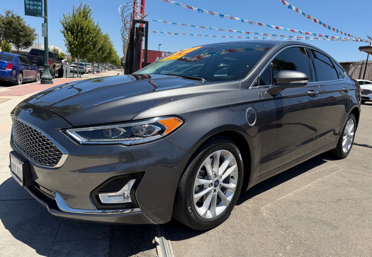 2020 Ford Fusion Energi Titanium (3FA6P0SU7LR) with an 2.0L L4 DOHC 16V HYBRID engine, CVT transmission, located at 744 E Miner Ave, Stockton, CA, 95202, (209) 944-5770, 37.956863, -121.282082- Photo#3