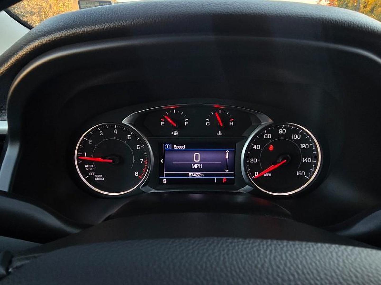 2020 WHITE GMC Acadia (1GKKNKLA6LZ) with an 4-Cyl 2.5 Liter engine, Automatic 9-Spd transmission, located at 246 E Walker St., Orland, 95963, (530) 865-5800, 39.747589, -122.178398 - Photo#30