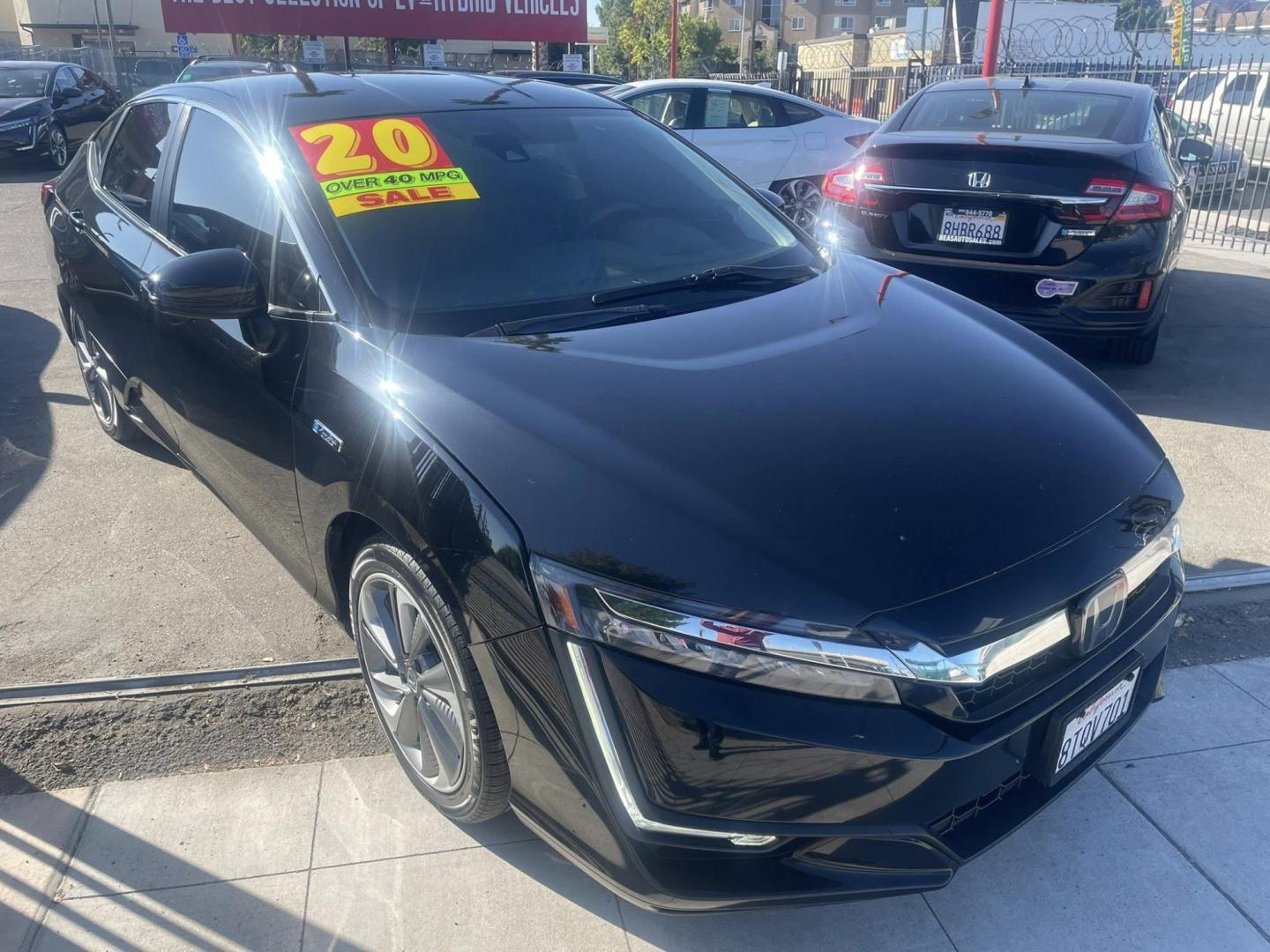 2020 Honda Clarity Plug-In Hybrid (JHMZC5F13LC) with an 1.5L L4 DOHC 16V HYBRID engine, CVT transmission, located at 744 E Miner Ave, Stockton, CA, 95202, (209) 944-5770, 37.956863, -121.282082 - PLUS TAXES AND FEES NO CHARGER AVAILABLE - Photo#0