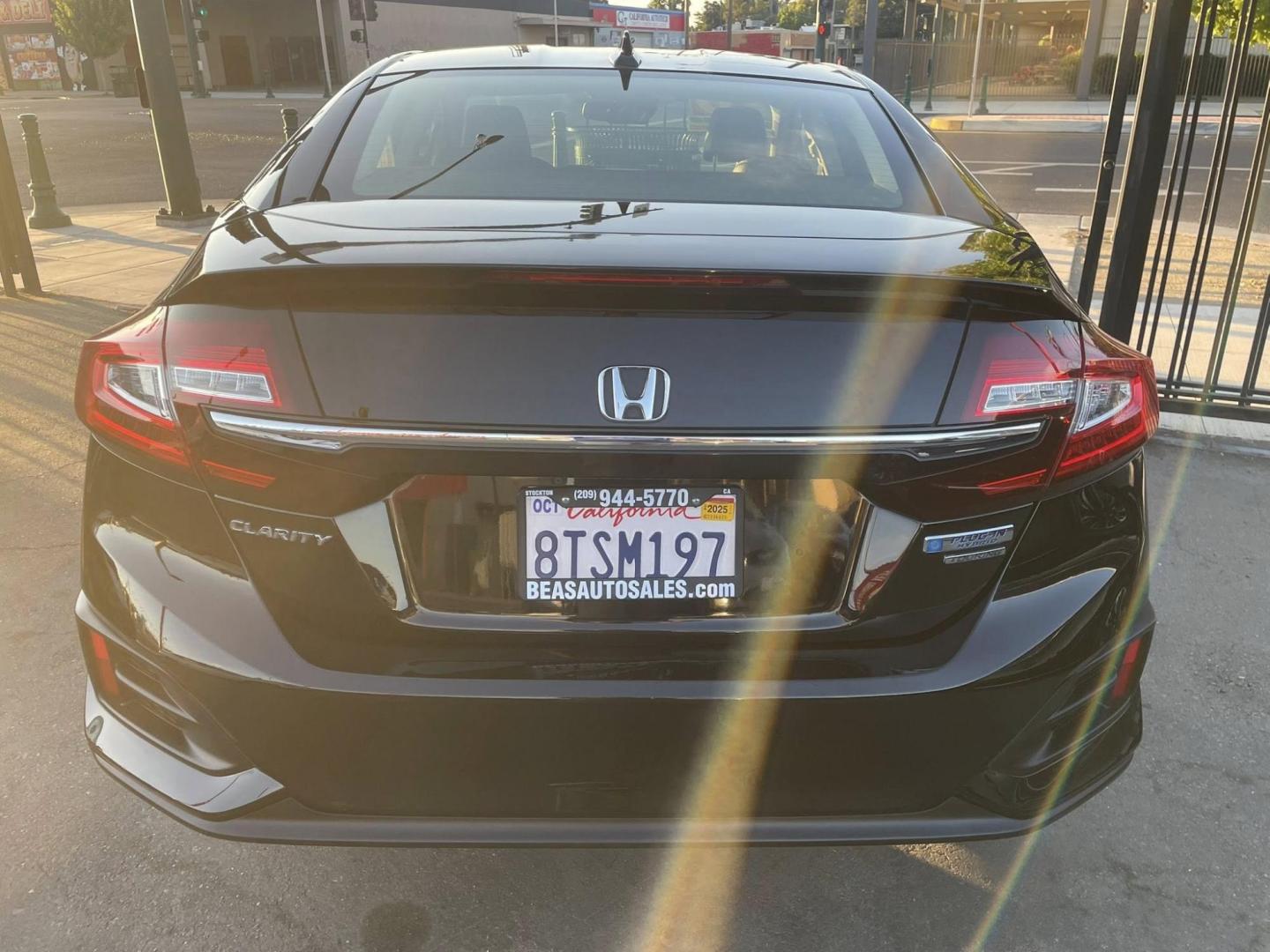 2020 Honda Clarity Touring Plug-In Hybrid (JHMZC5F32LC) with an 1.5L L4 DOHC 16V HYBRID engine, CVT transmission, located at 744 E Miner Ave, Stockton, CA, 95202, (209) 944-5770, 37.956863, -121.282082 - PLUS TAXES AND FEES NO CHARGER AVAILABLE - Photo#9