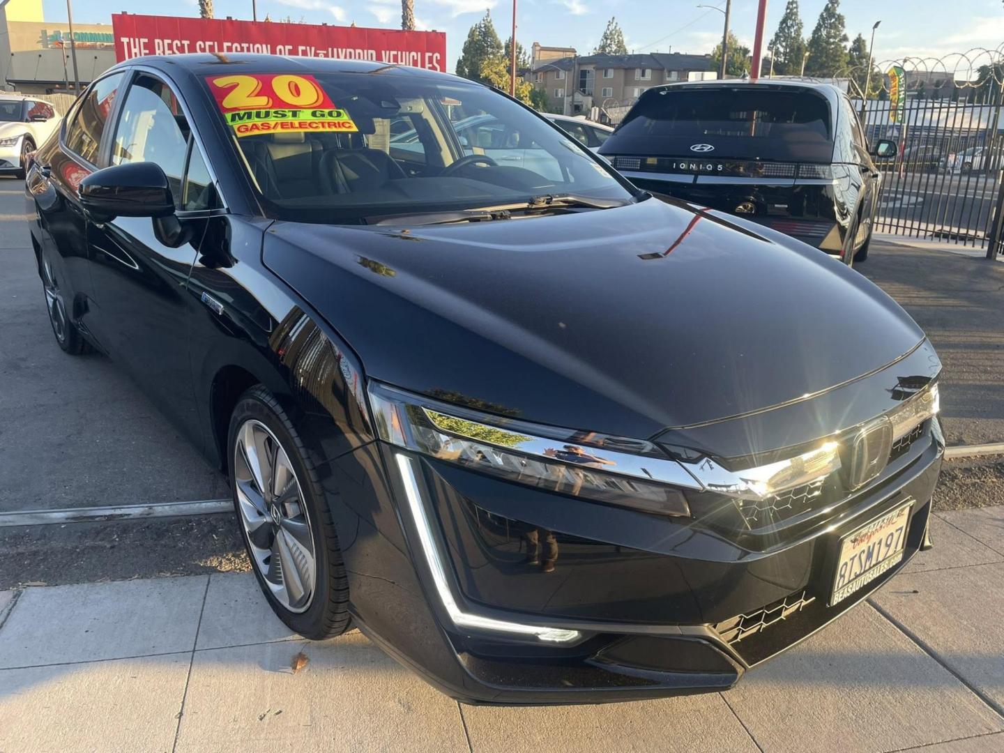 2020 Honda Clarity Touring Plug-In Hybrid (JHMZC5F32LC) with an 1.5L L4 DOHC 16V HYBRID engine, CVT transmission, located at 744 E Miner Ave, Stockton, CA, 95202, (209) 944-5770, 37.956863, -121.282082 - PLUS TAXES AND FEES NO CHARGER AVAILABLE - Photo#0