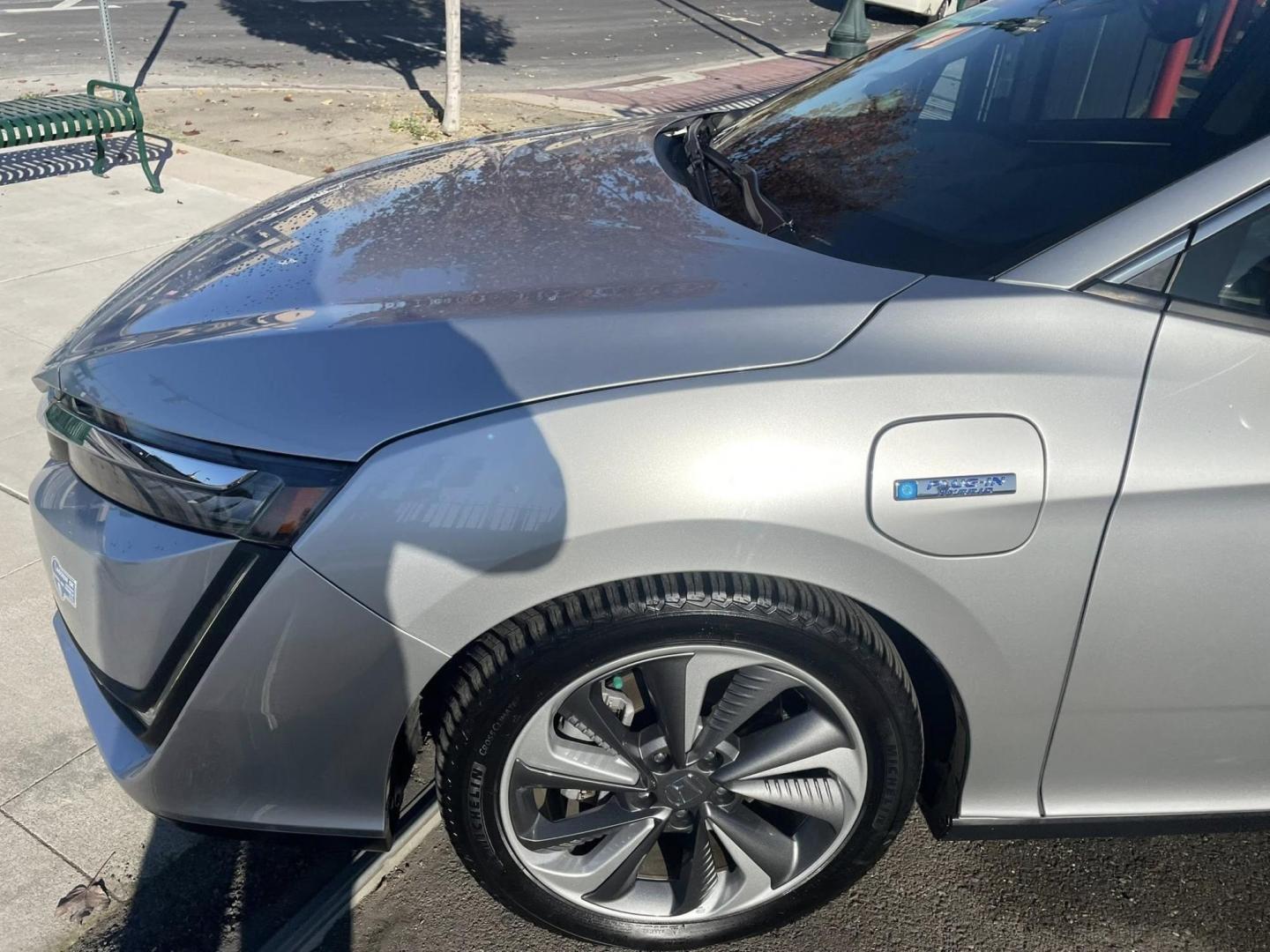 2020 Honda Clarity Plug-In Hybrid (JHMZC5F17LC) with an 1.5L L4 DOHC 16V HYBRID engine, CVT transmission, located at 744 E Miner Ave, Stockton, CA, 95202, (209) 944-5770, 37.956863, -121.282082 - PLUS TAXES AND FEES - Photo#4