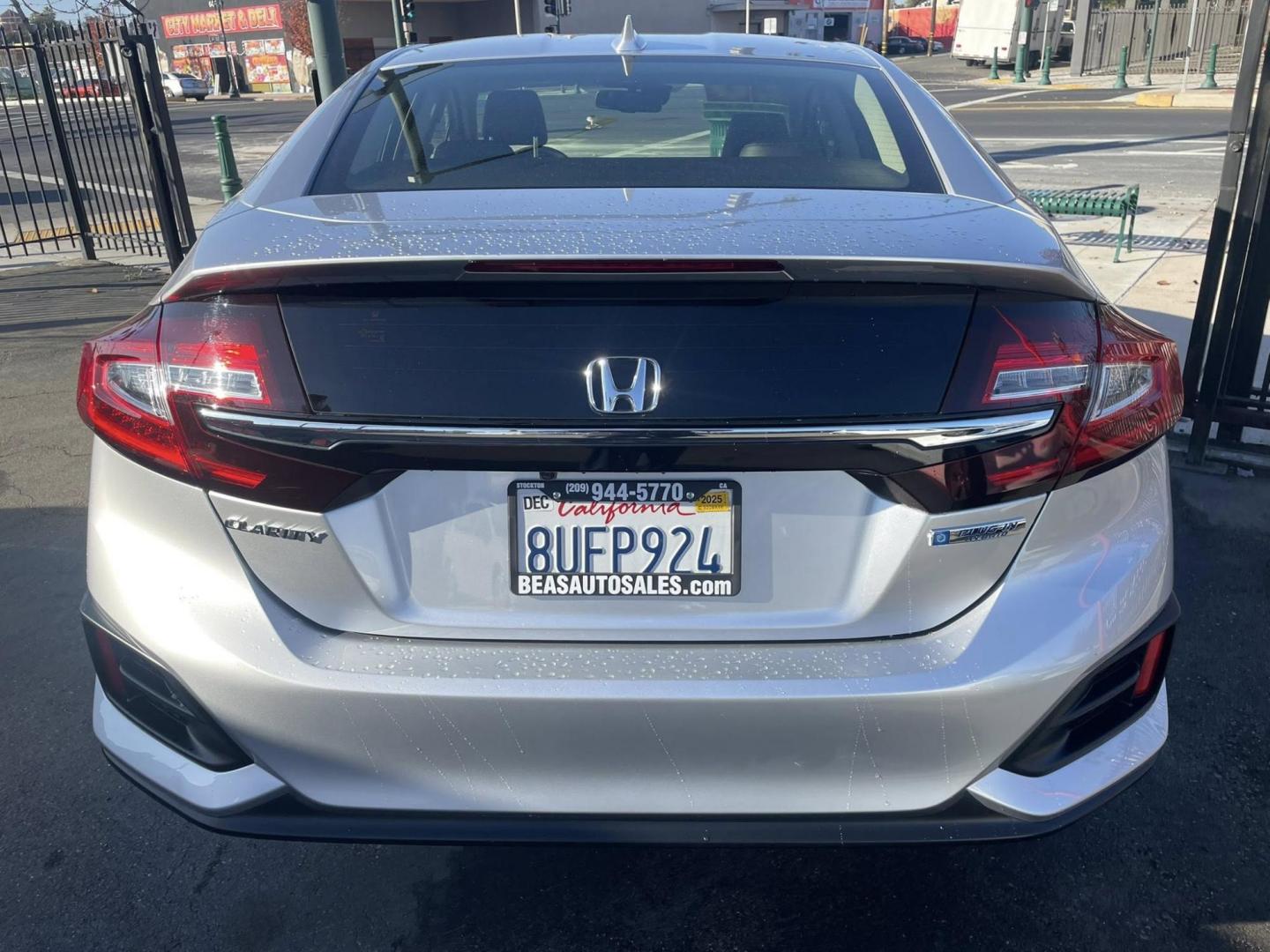 2020 Honda Clarity Plug-In Hybrid (JHMZC5F17LC) with an 1.5L L4 DOHC 16V HYBRID engine, CVT transmission, located at 744 E Miner Ave, Stockton, CA, 95202, (209) 944-5770, 37.956863, -121.282082 - PLUS TAXES AND FEES - Photo#11
