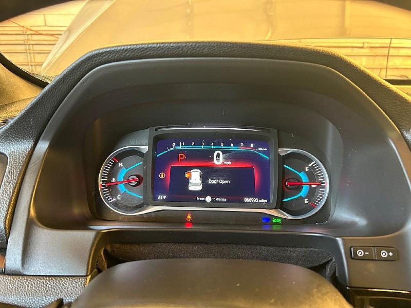 2020 GRAY Honda Passport (5FNYF7H9XLB) with an V6 i-VTEC 3.5 Liter engine, Automatic 9-Spd transmission, located at 412 Auto Vista Drive, Palmdale, 93551, (661) 945-0620, 34.592636, -118.136681 - Photo#26