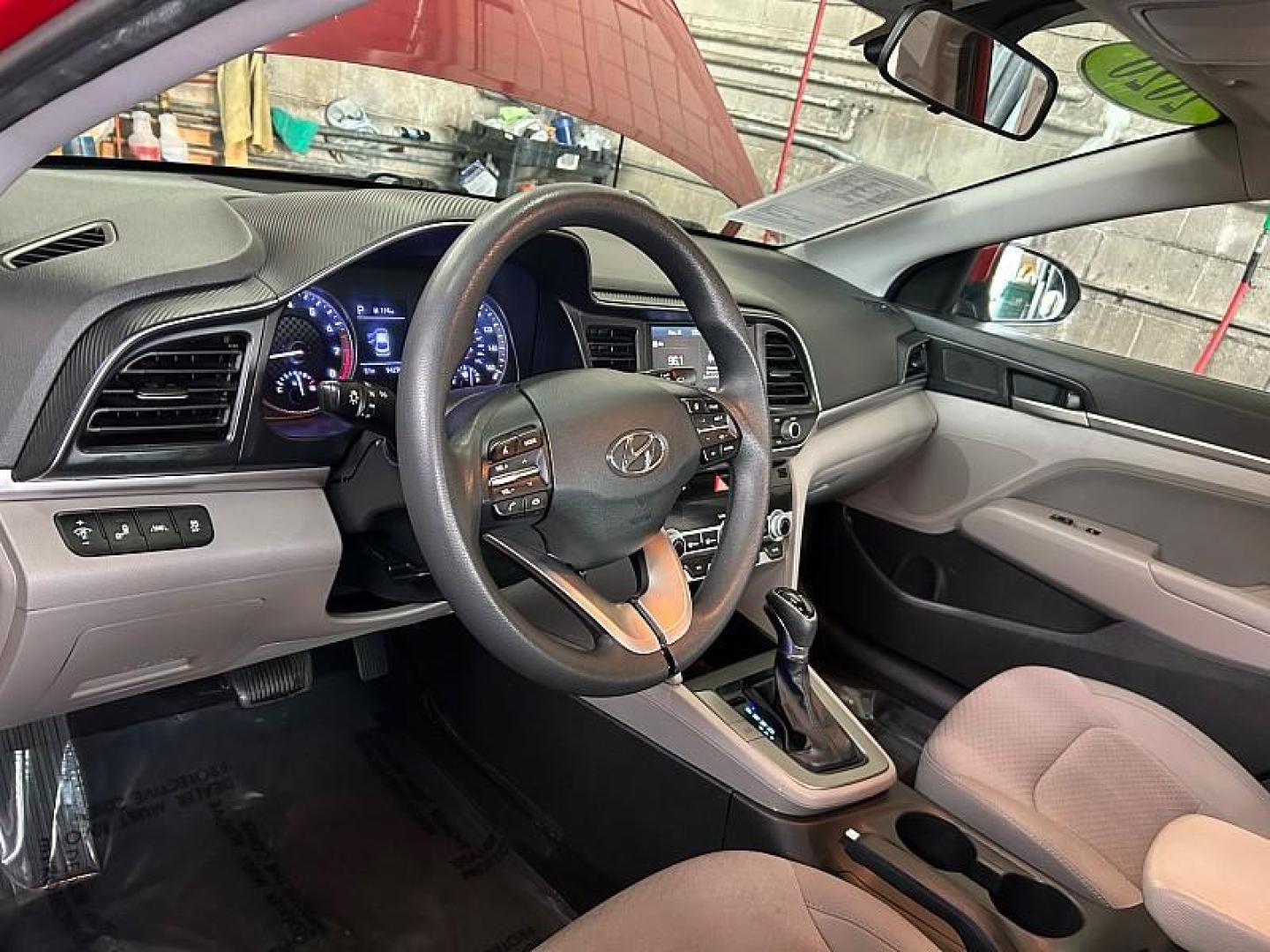 2020 RED Hyundai Elantra (KMHD84LF0LU) with an 4-Cyl 2.0 Liter engine, Automatic IVT transmission, located at 412 Auto Vista Drive, Palmdale, 93551, (661) 945-0620, 34.592636, -118.136681 - Photo#9