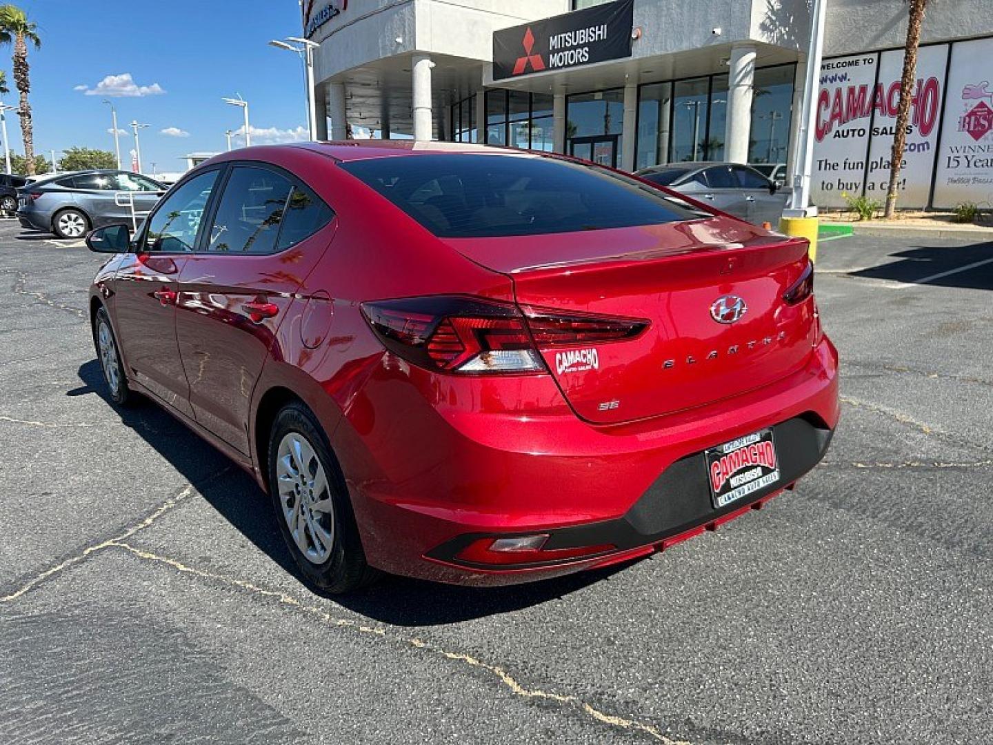 2020 RED Hyundai Elantra (KMHD74LFXLU) with an 4-Cyl 2.0 Liter engine, Automatic IVT transmission, located at 412 Auto Vista Drive, Palmdale, 93551, (661) 945-0620, 34.592636, -118.136681 - Photo#4