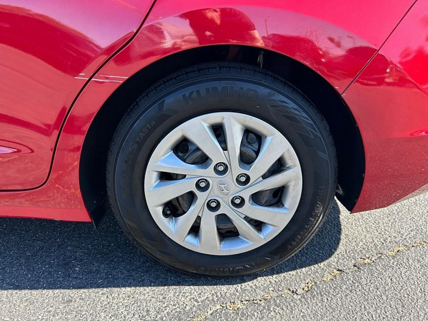 2020 RED Hyundai Elantra (KMHD74LFXLU) with an 4-Cyl 2.0 Liter engine, Automatic IVT transmission, located at 412 Auto Vista Drive, Palmdale, 93551, (661) 945-0620, 34.592636, -118.136681 - Photo#13