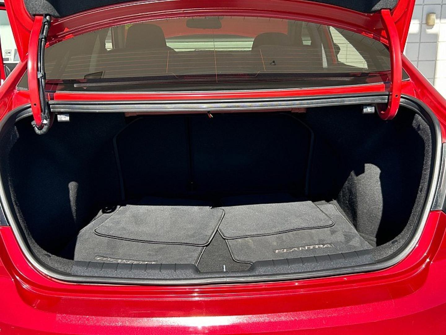 2020 RED Hyundai Elantra (KMHD74LFXLU) with an 4-Cyl 2.0 Liter engine, Automatic IVT transmission, located at 412 Auto Vista Drive, Palmdale, 93551, (661) 945-0620, 34.592636, -118.136681 - Photo#29