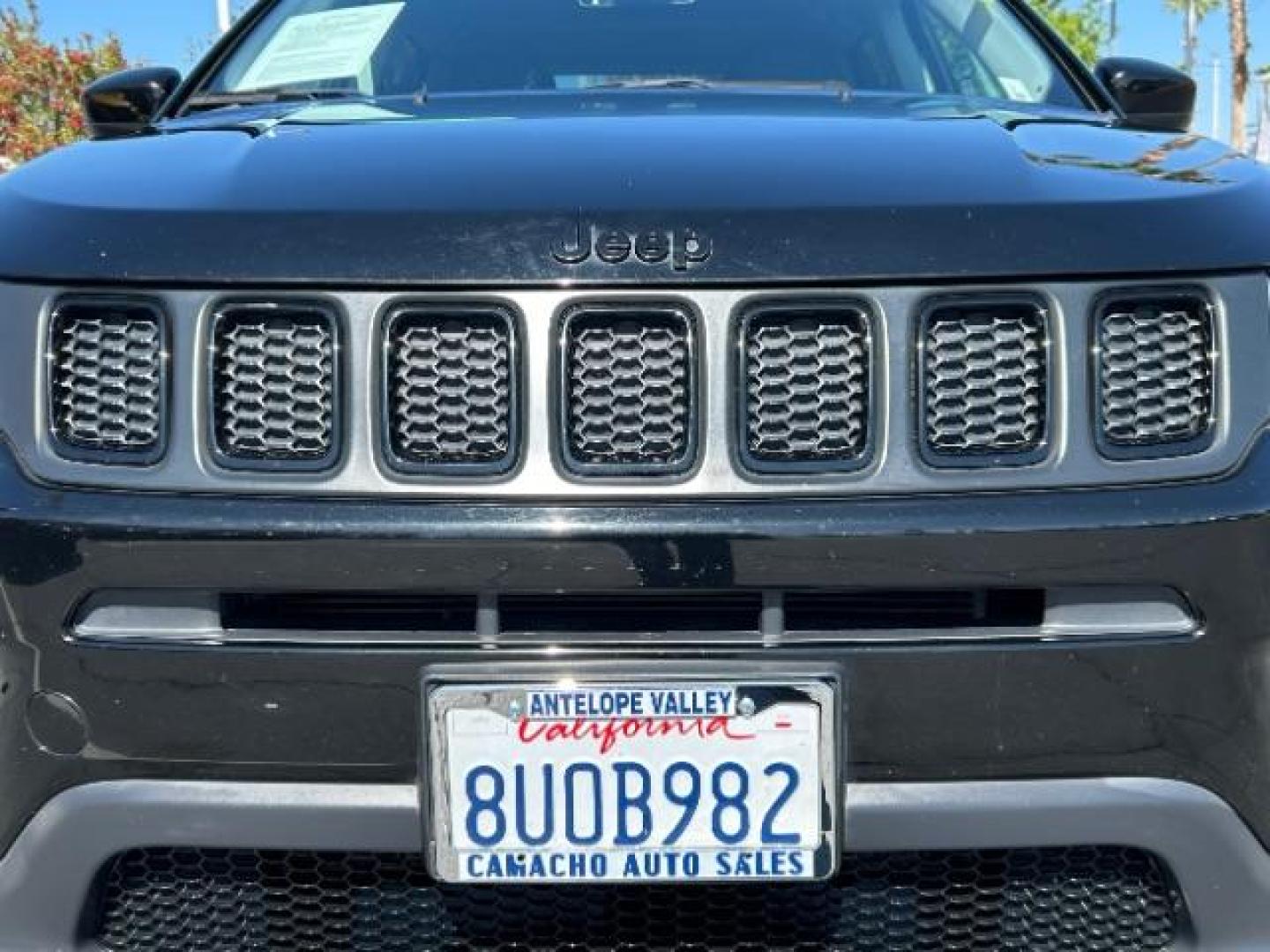 2020 BLACK Jeep Compass (3C4NJCBB7LT) with an 4-Cyl MultiAir PZEV 2.4 Liter engine, Automatic 6-Spd transmission, located at 412 Auto Vista Drive, Palmdale, 93551, (661) 945-0620, 34.592636, -118.136681 - Photo#8