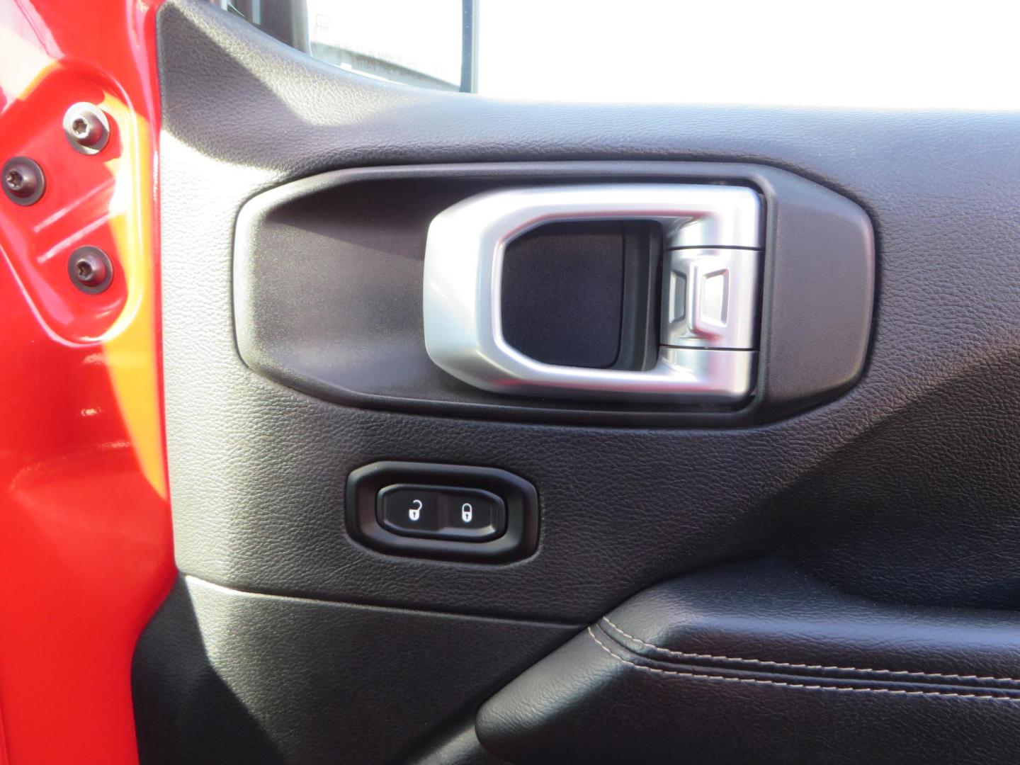 2020 Red /BLACK Jeep Wrangler Unlimited Rubicon (1C4HJXFN8LW) with an 2.0L L4 DOHC 16V TURBO engine, 6A transmission, located at 2630 Grass Valley Highway, Auburn, CA, 95603, (530) 508-5100, 38.937893, -121.095482 - Features - 17'' Fuel Recoil wheels, 35'' Nitto Ridge Grappler tires, Smittybilt XRC Flat fenders, Smittybilt inner fender liners, and new Alea Leather. - Photo#48