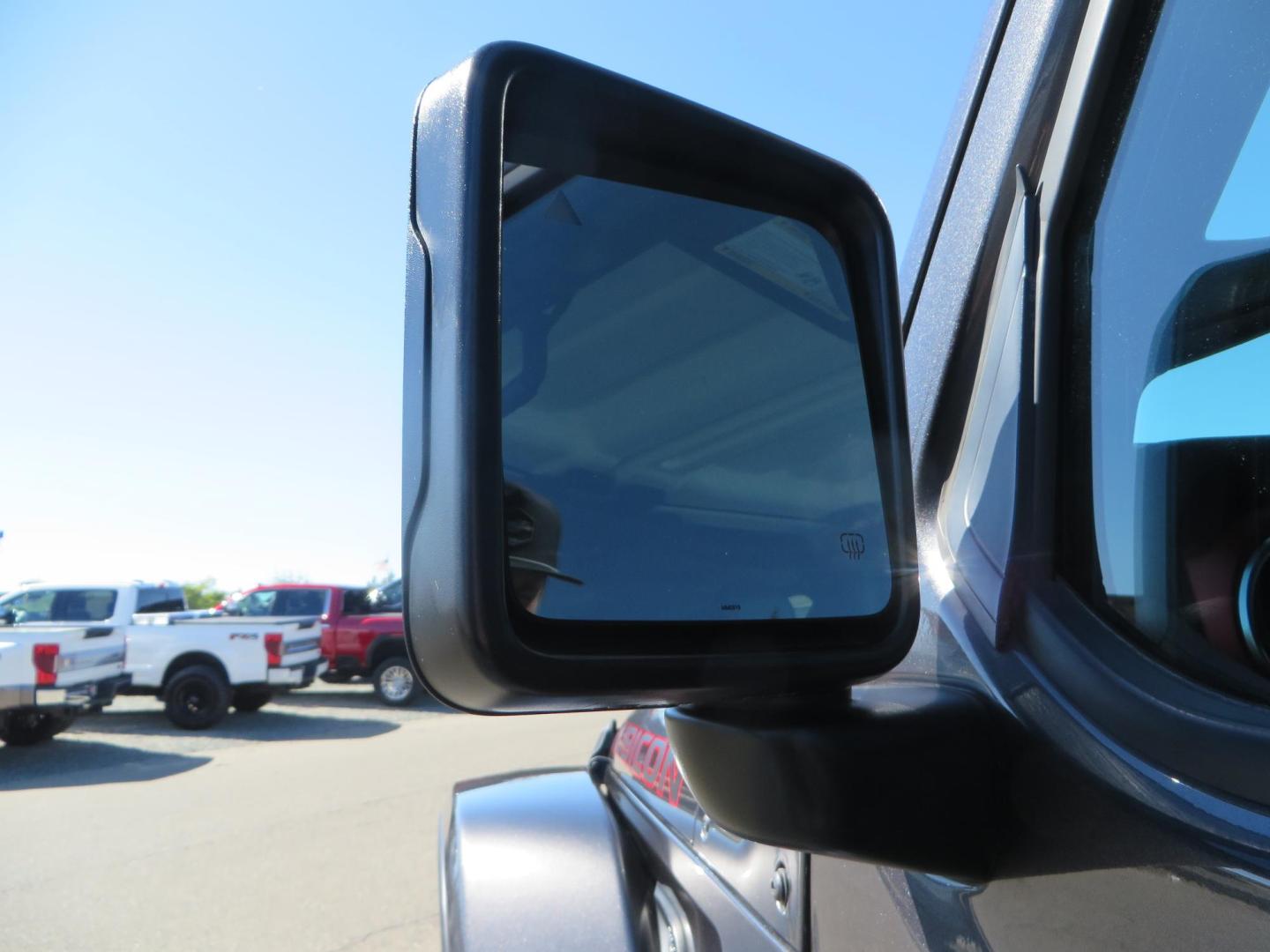 2020 Gray Jeep Wrangler Unlimited Rubicon (1C4HJXFN0LW) with an 2.0L L4 DOHC 16V TURBO engine, 6A transmission, located at 2630 Grass Valley Highway, Auburn, CA, 95603, (530) 508-5100, 38.937893, -121.095482 - Features a 3" Zone offroad suspension system, Fox Adventure series shocks, 37" Toyo RT tires, 17" Double Black Method NV wheels, Teraflex HD spare tire carrier, Nerf steps, and roof rack crossbars. - Photo#15