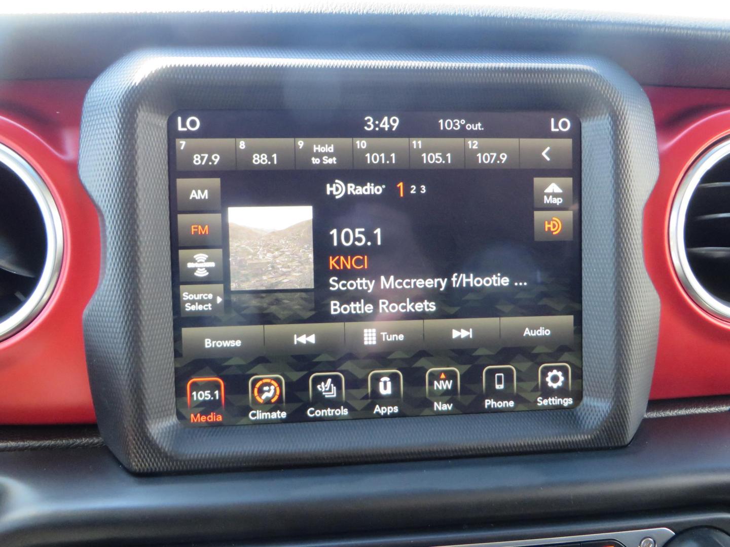 2020 Gray Jeep Wrangler Unlimited Rubicon (1C4HJXFN0LW) with an 2.0L L4 DOHC 16V TURBO engine, 6A transmission, located at 2630 Grass Valley Highway, Auburn, CA, 95603, (530) 508-5100, 38.937893, -121.095482 - Features a 3" Zone offroad suspension system, Fox Adventure series shocks, 37" Toyo RT tires, 17" Double Black Method NV wheels, Teraflex HD spare tire carrier, Nerf steps, and roof rack crossbars. - Photo#29