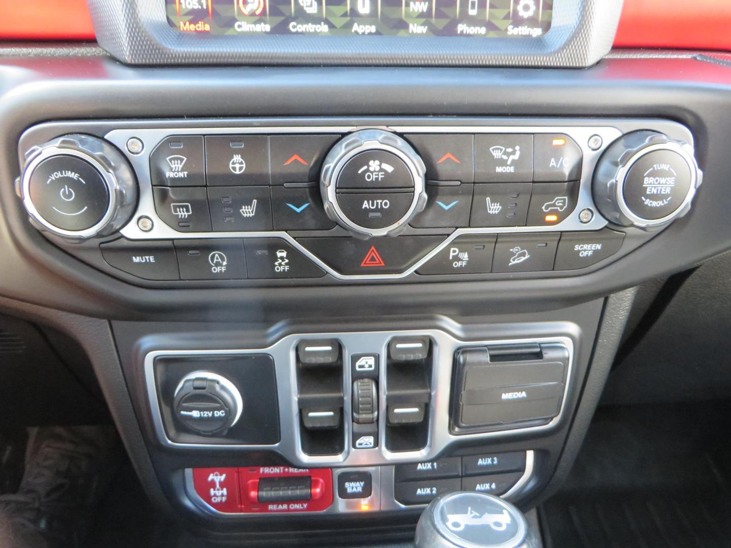 2020 Gray Jeep Wrangler Unlimited Rubicon (1C4HJXFN0LW) with an 2.0L L4 DOHC 16V TURBO engine, 6A transmission, located at 2630 Grass Valley Highway, Auburn, CA, 95603, (530) 508-5100, 38.937893, -121.095482 - Features a 3" Zone offroad suspension system, Fox Adventure series shocks, 37" Toyo RT tires, 17" Double Black Method NV wheels, Teraflex HD spare tire carrier, Nerf steps, and roof rack crossbars. - Photo#32