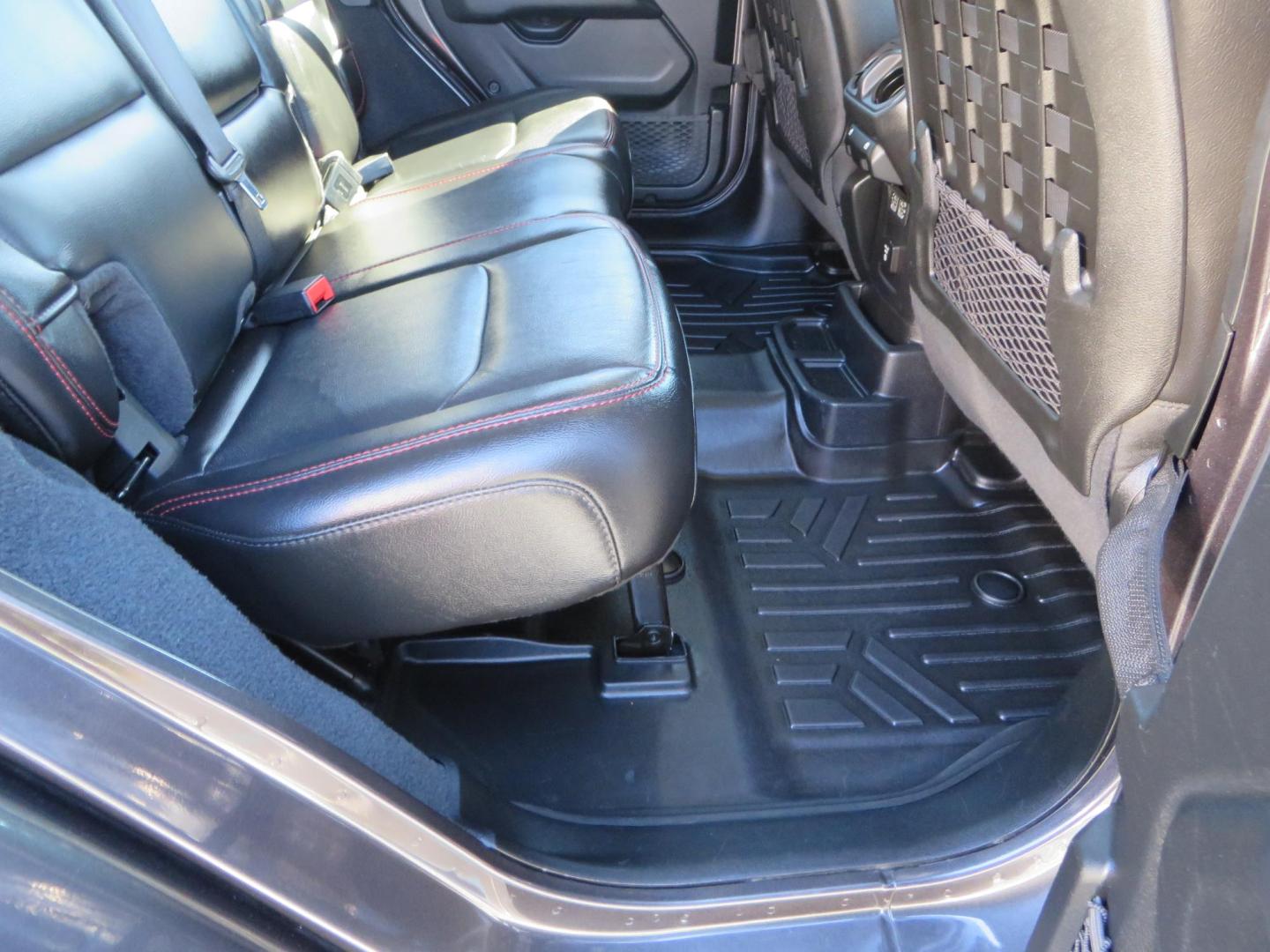 2020 Gray Jeep Wrangler Unlimited Rubicon (1C4HJXFN0LW) with an 2.0L L4 DOHC 16V TURBO engine, 6A transmission, located at 2630 Grass Valley Highway, Auburn, CA, 95603, (530) 508-5100, 38.937893, -121.095482 - Features a 3" Zone offroad suspension system, Fox Adventure series shocks, 37" Toyo RT tires, 17" Double Black Method NV wheels, Teraflex HD spare tire carrier, Nerf steps, and roof rack crossbars. - Photo#62