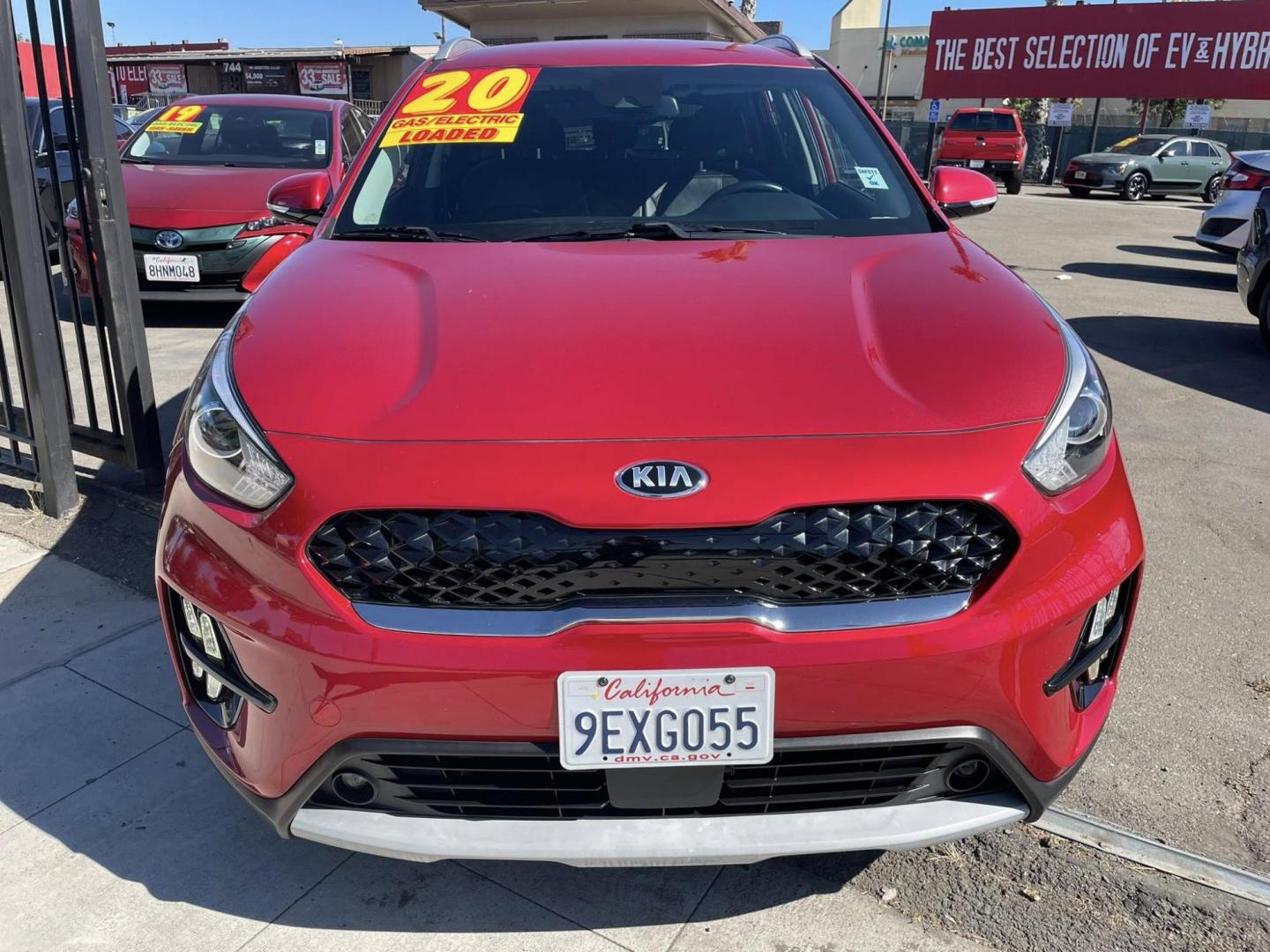 2020 Kia Niro Plug In Hybrid EX (KNDCD3LDXL5) , 6A transmission, located at 744 E Miner Ave, Stockton, CA, 95202, (209) 944-5770, 37.956863, -121.282082 - PLUS TAXES AND FEES NO CHARGER AVAILABLE - Photo#2