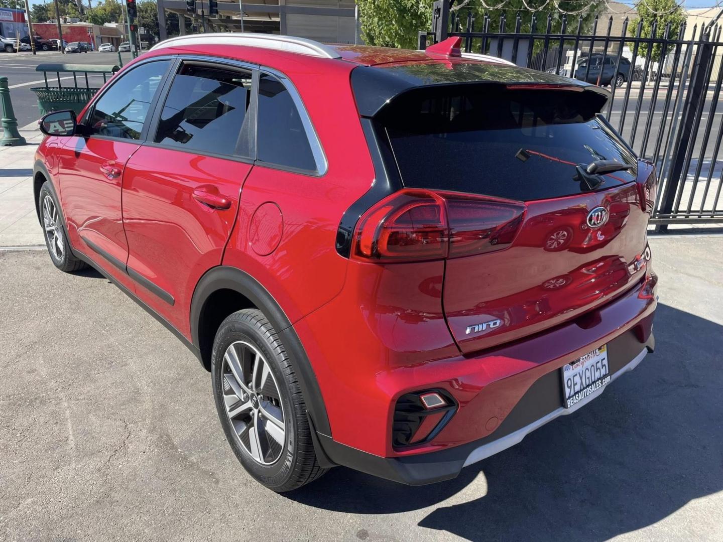 2020 Kia Niro Plug In Hybrid EX (KNDCD3LDXL5) , 6A transmission, located at 744 E Miner Ave, Stockton, CA, 95202, (209) 944-5770, 37.956863, -121.282082 - PLUS TAXES AND FEES NO CHARGER AVAILABLE - Photo#10