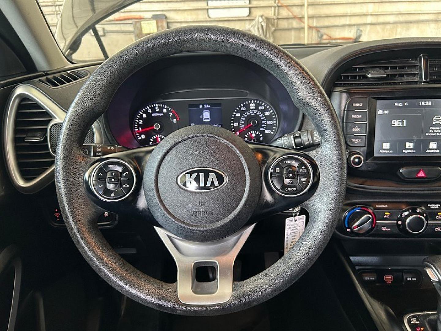 2020 Black Kia Soul (KNDJ23AU6L7) with an 4-Cyl 2.0 Liter engine, Automatic i-VT transmission, located at 412 Auto Vista Drive, Palmdale, 93551, (661) 945-0620, 34.592636, -118.136681- Photo#19
